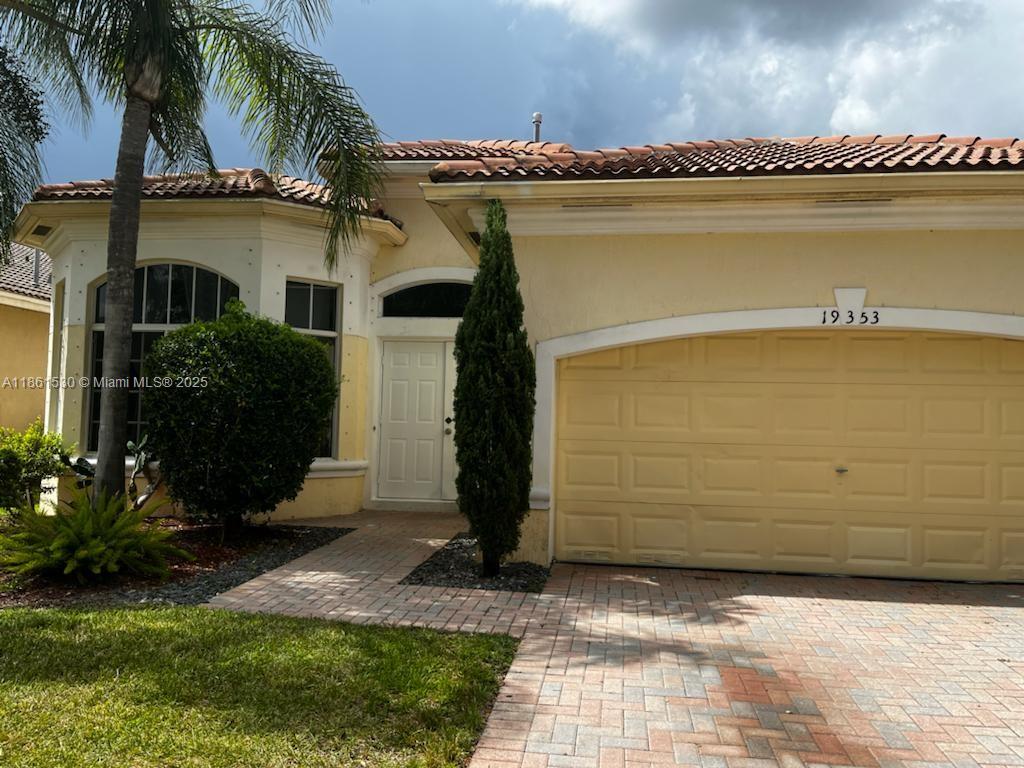 Property photo # 2