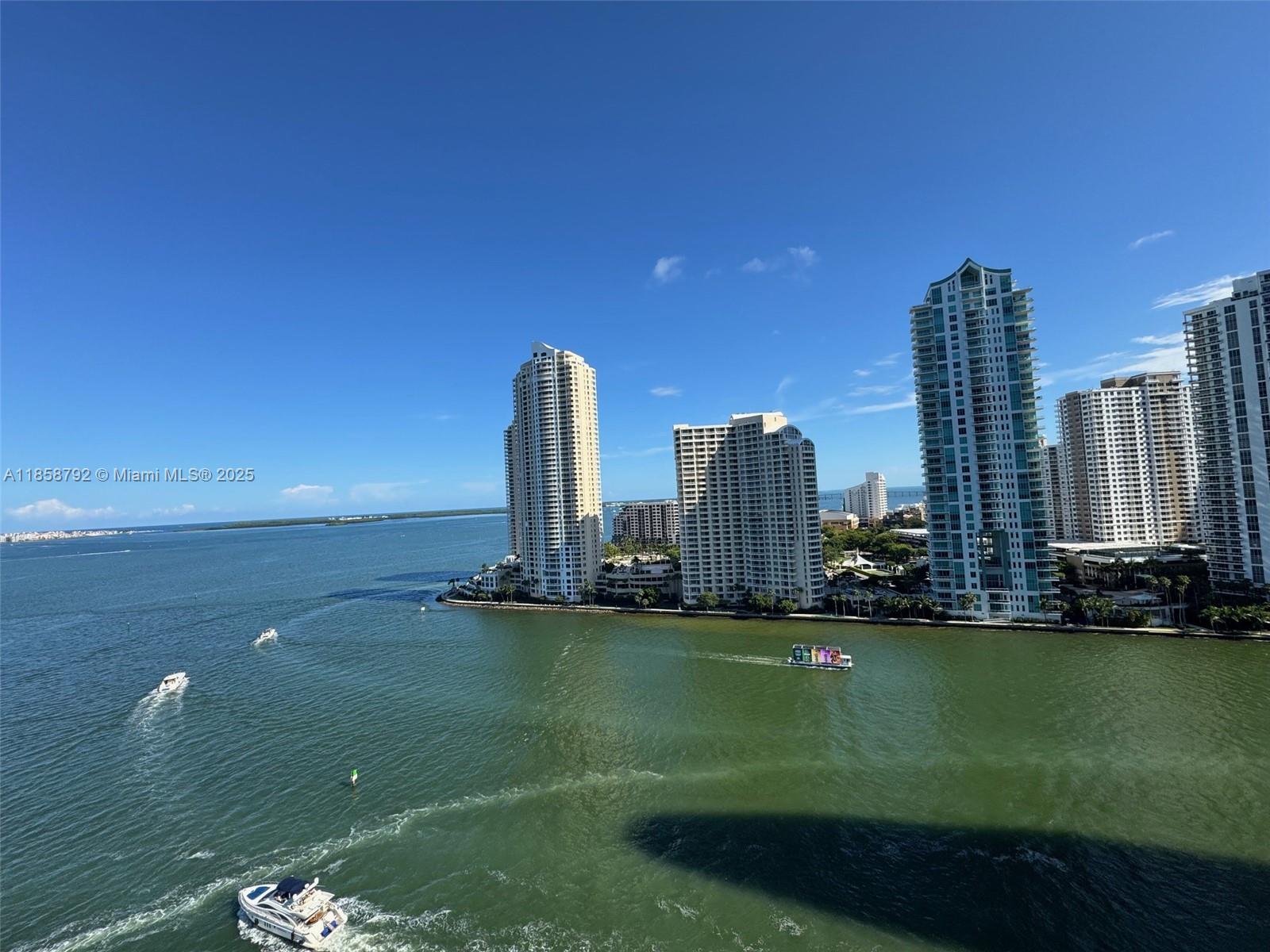 335 S Biscayne Blvd #2007, Miami FL 33131