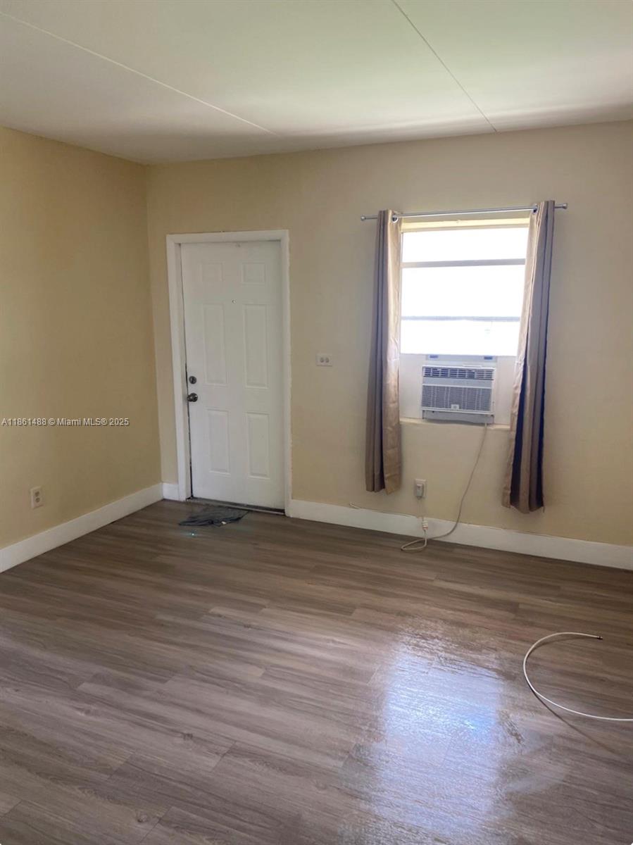 Property photo # 9