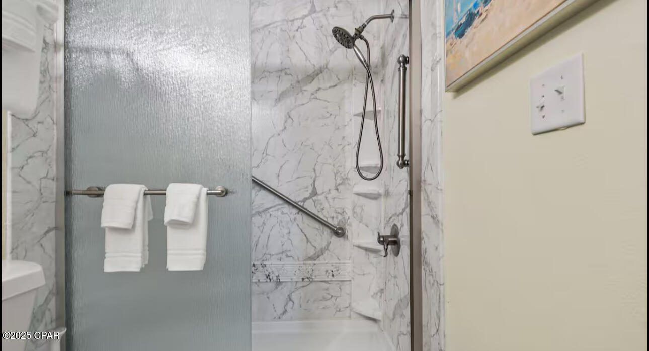 Ee9mxff8iriorgnh70tbll5fm_8nfnrmmjxbk8wupmq