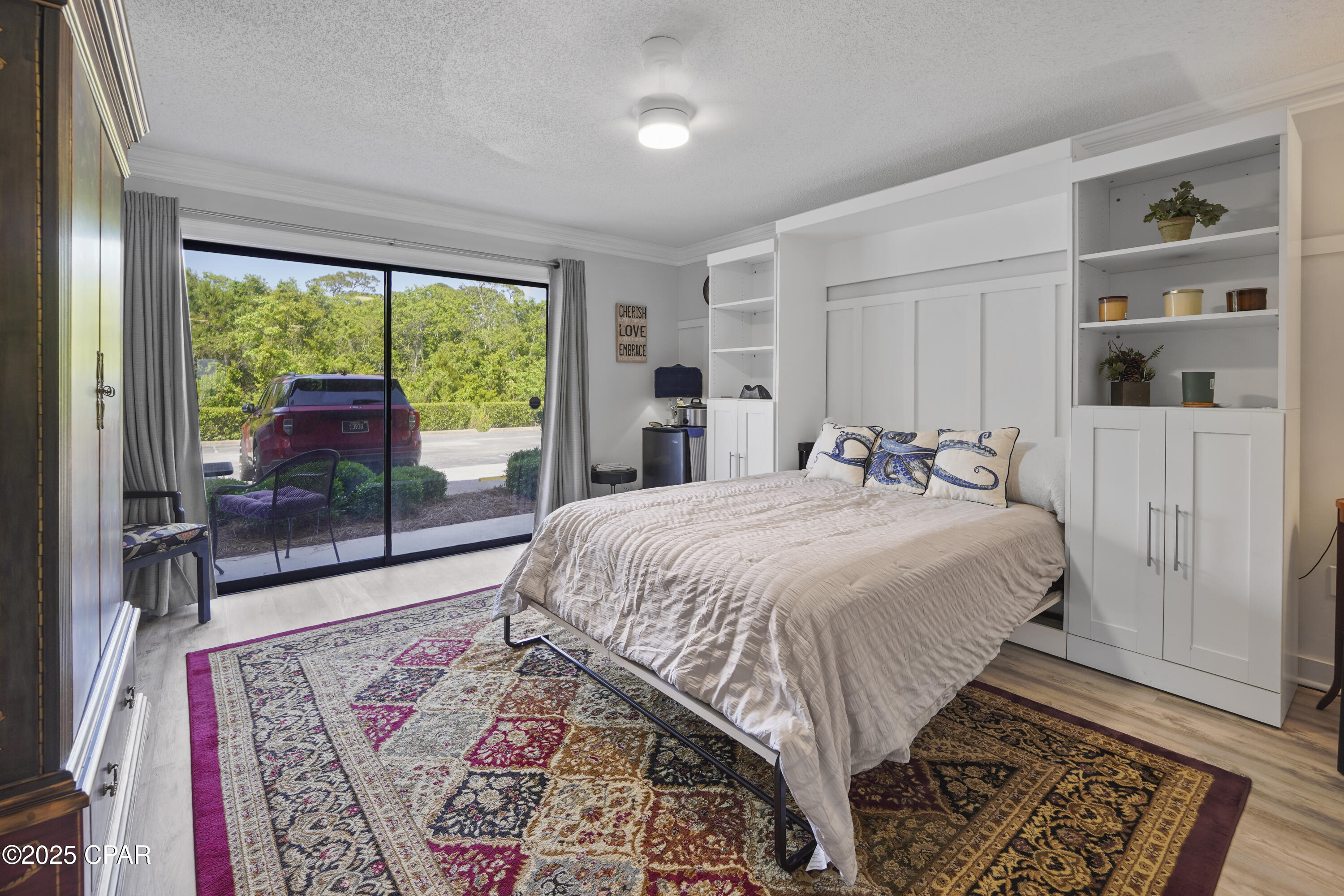 Rfluuogmufpog1pnox4hq_tfzqwbdu5roftnsheoukw