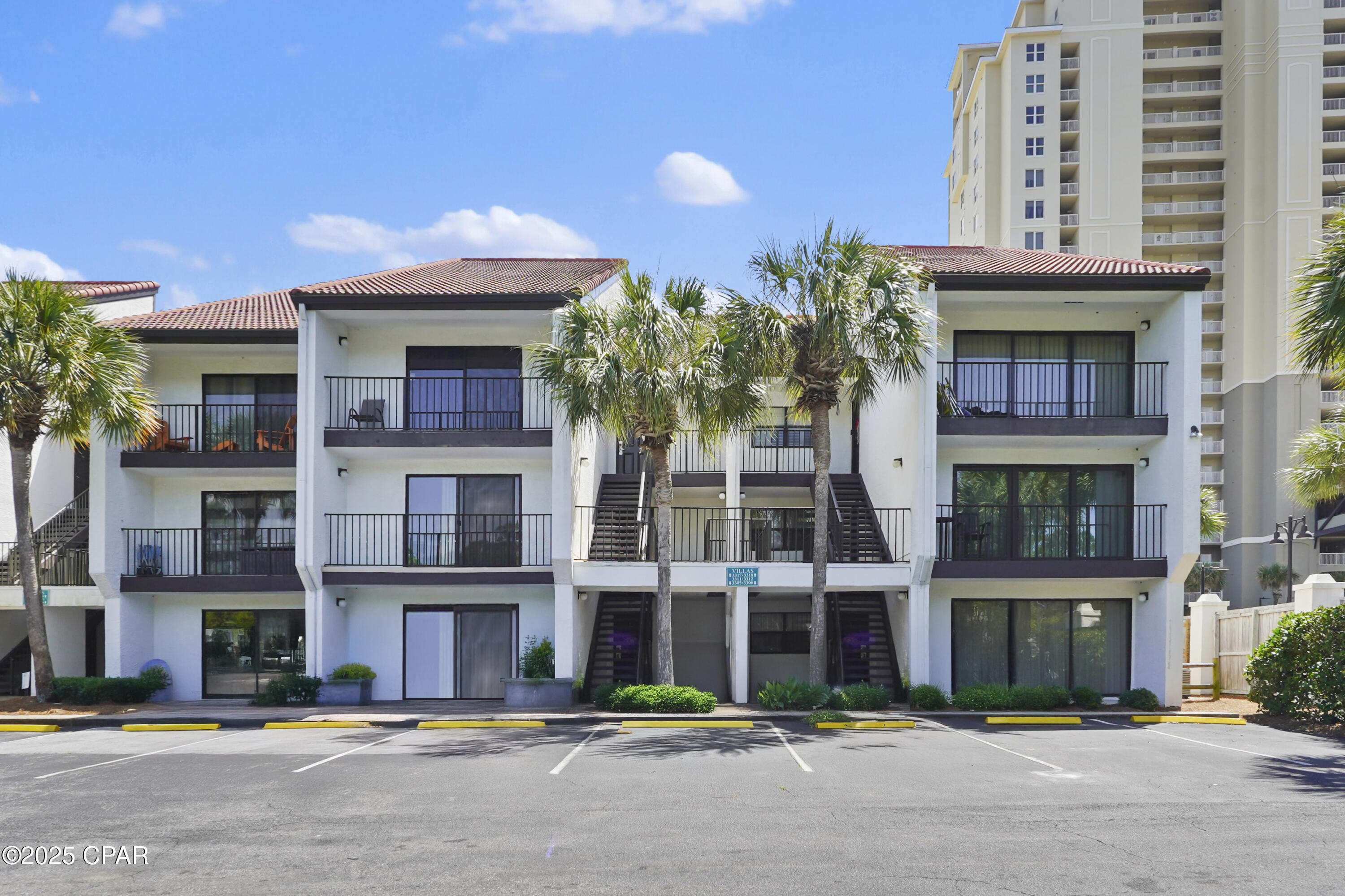 Image 50 For 520 Richard Jackson Boulevard 3305