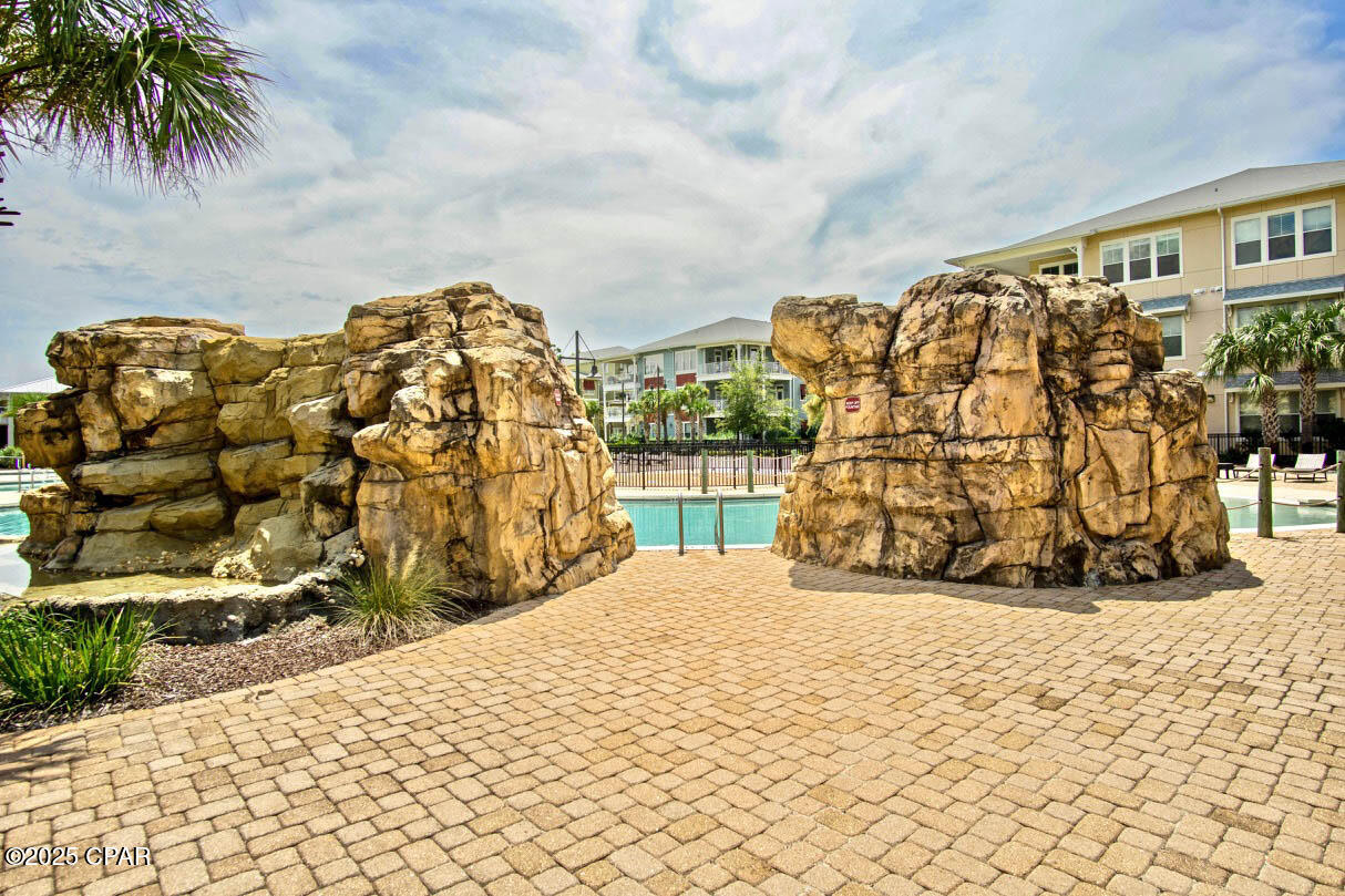 Onumolfsnmw1_fnfq1afii1vsebdqnfqlsg8s1b X1y