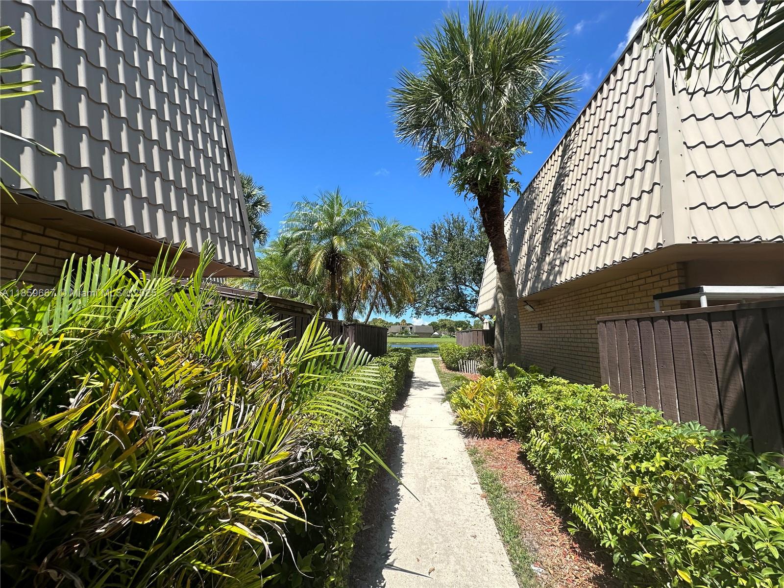 Property photo # 6