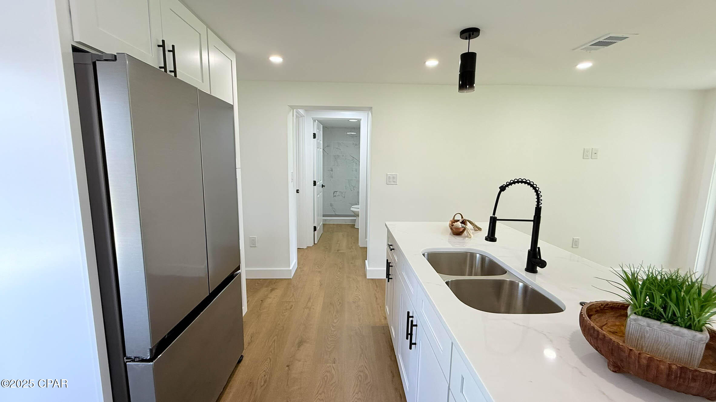 Mth3o_i8wwfvmiuxxvtjtle9ly Zkymhqogbsqv2hp4