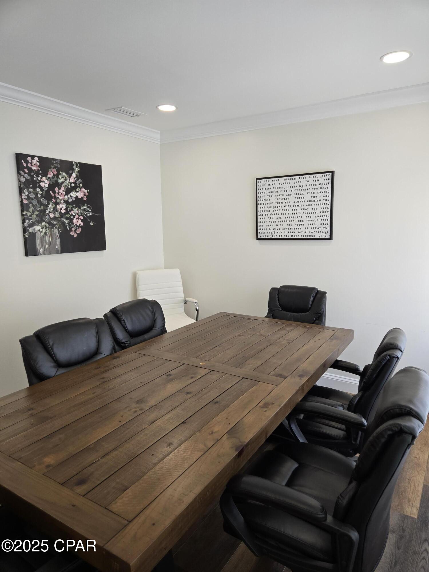 Image 10 For 215 11th Street