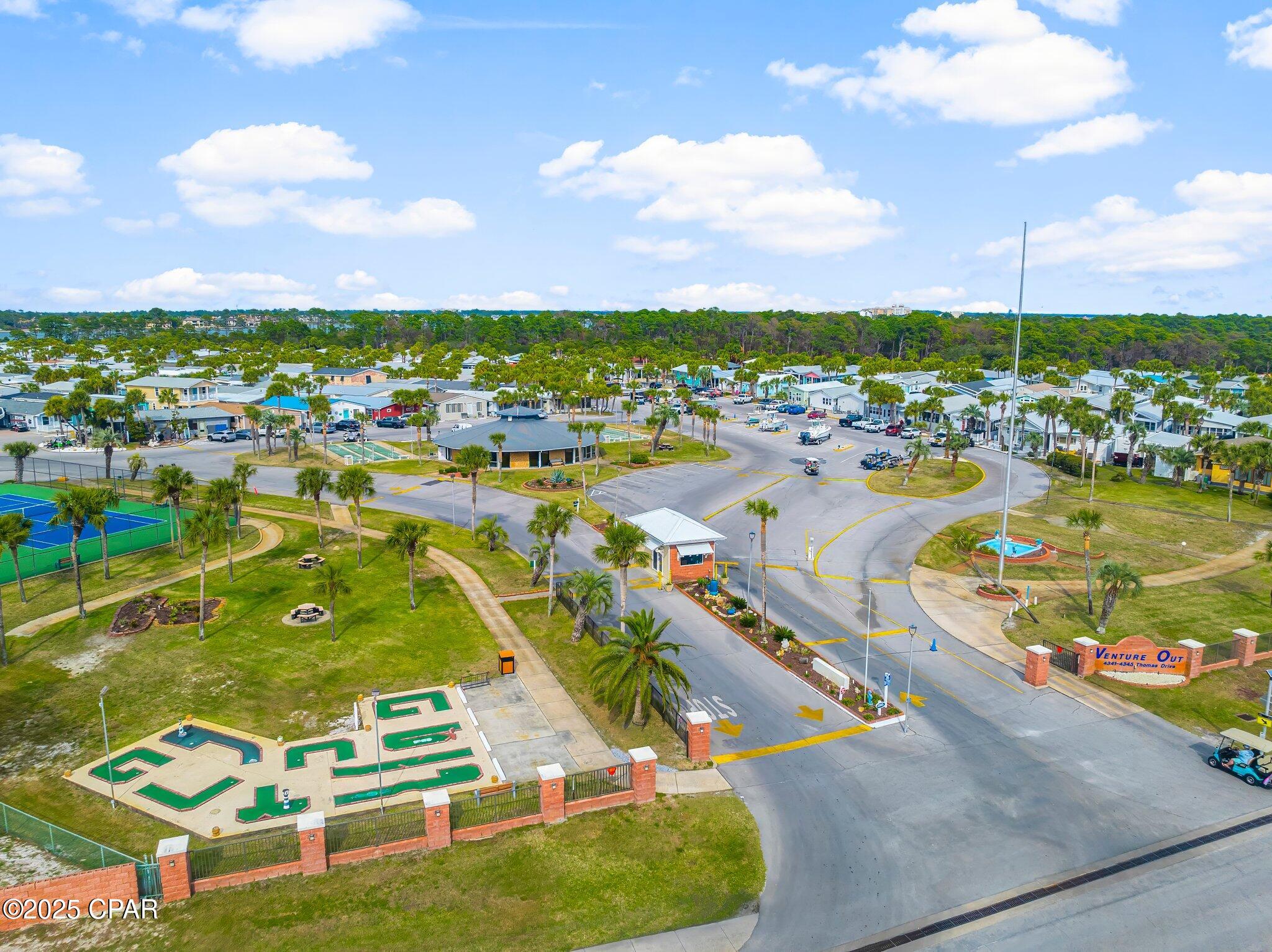 E_tmpe13drjvxxgorlibt2iozegxjdrqwbknxqgdbiy