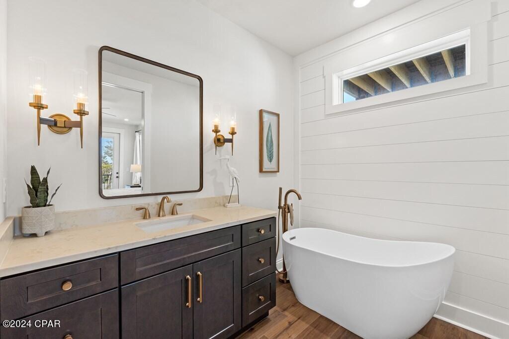 Ze5kc7utiaesuvrb7remym0p_bjyai6pl2_i9k_pd58