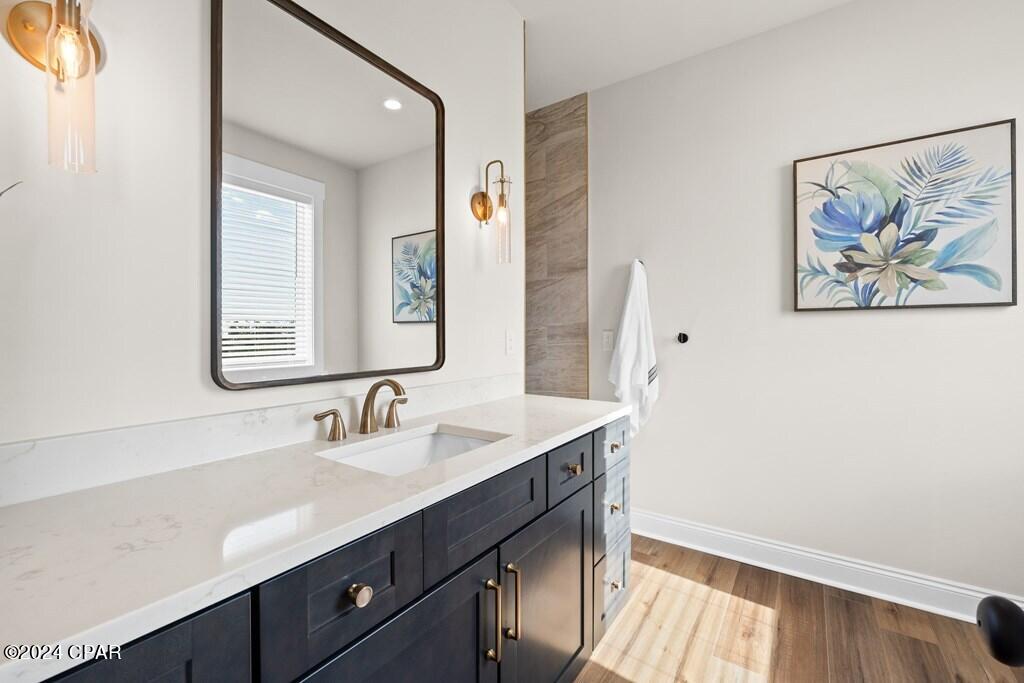 8tl3upf7k_8lbnbcvqb5lgenpoys2hanctcxh5euv9q