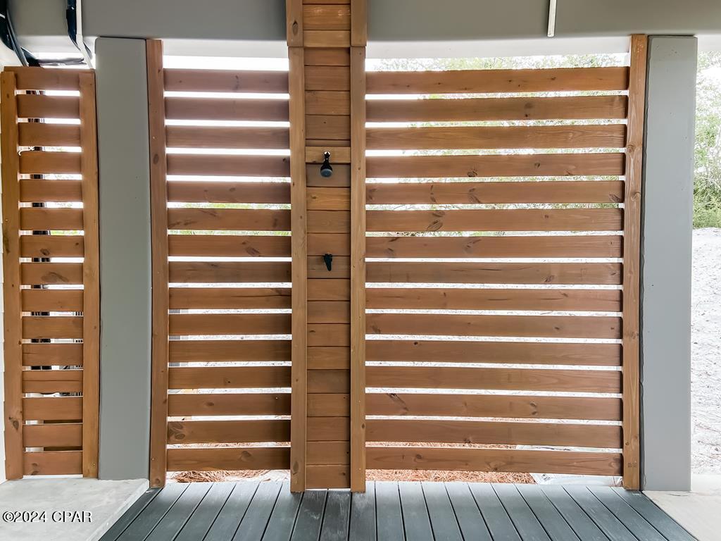 Mmes_j9sbyenuoubauumqp3v0m7p0oqvnqcrdv8tutq