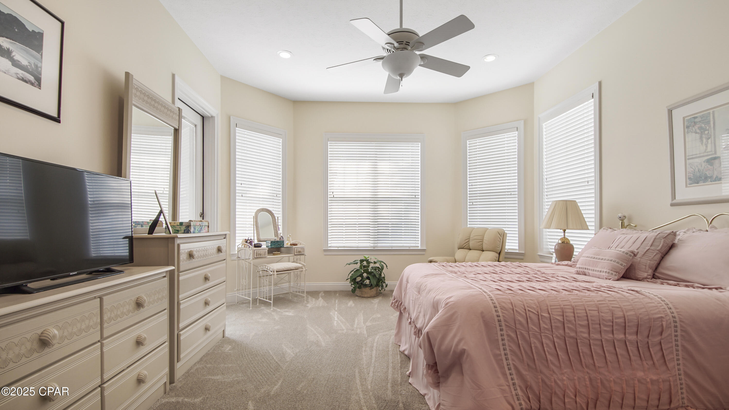 Gxb6c_gx_pz Kykmbroliw 9ybavrnbwchlqou7ancs