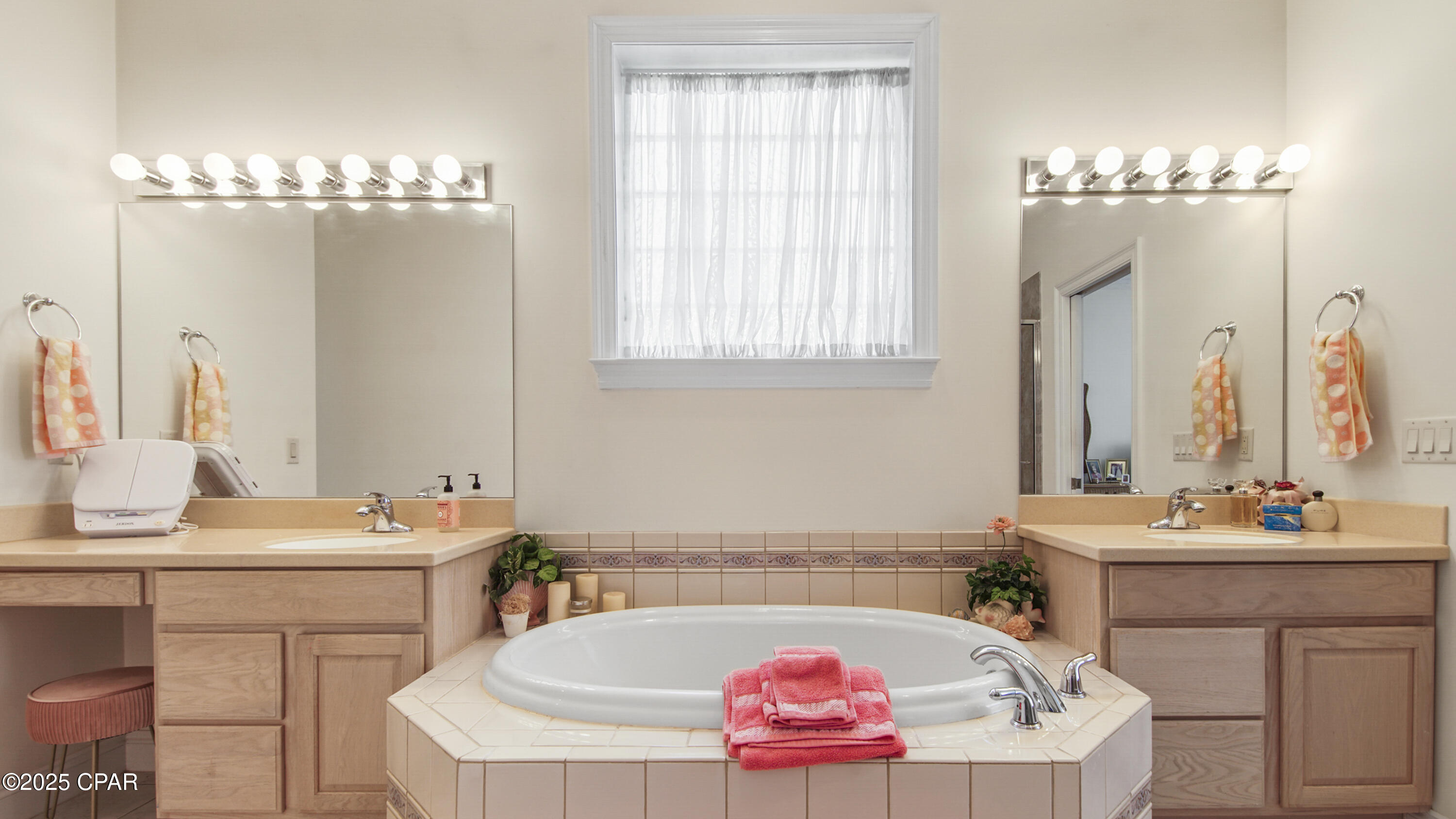 Uk6vbwwm78ufeplhsgpmrbfyxszprsob7de 4heauce