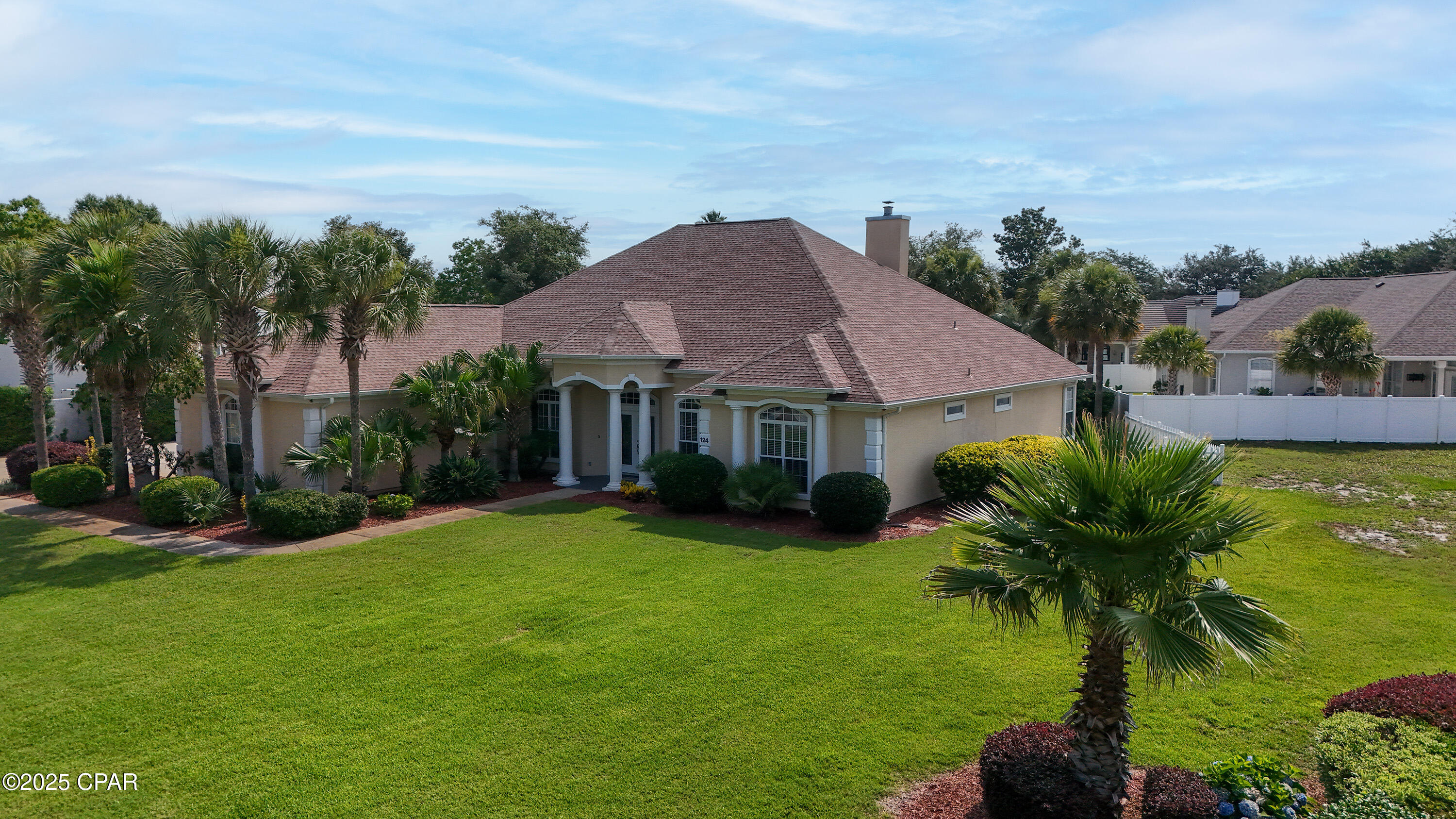 9dkclxycbqbpopfiqqujnhql1w7fslfubwcx0ea2rwy