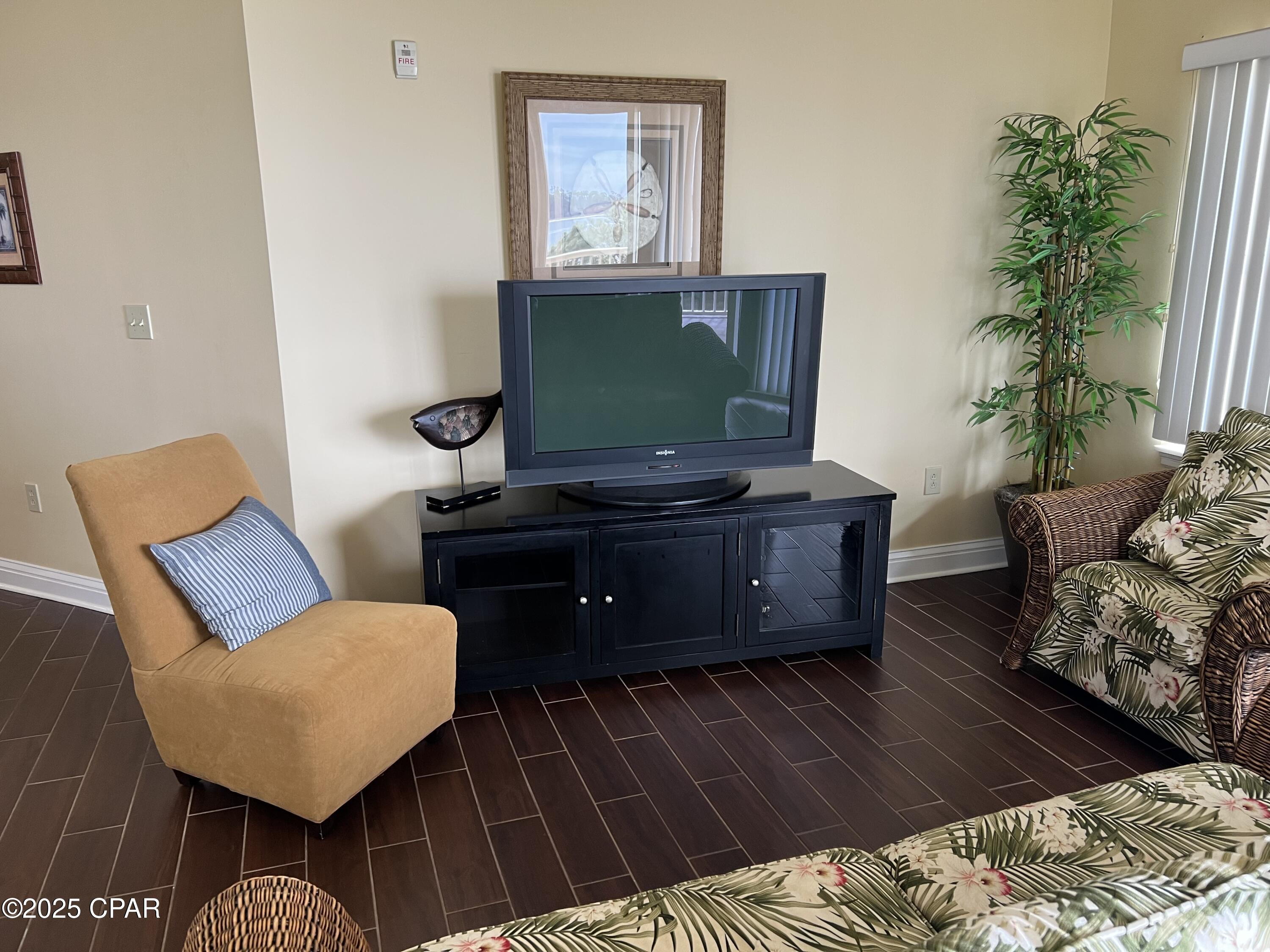Image 5 For 4050 Marriott Drive 3606