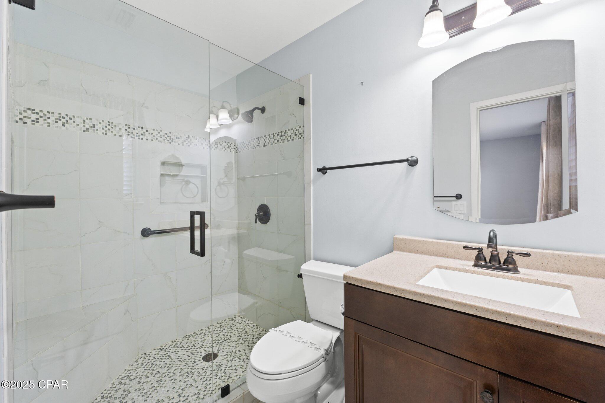  Ta1qnjmrvudvxmeovz_kotcdopmwqilowfztoefzcu