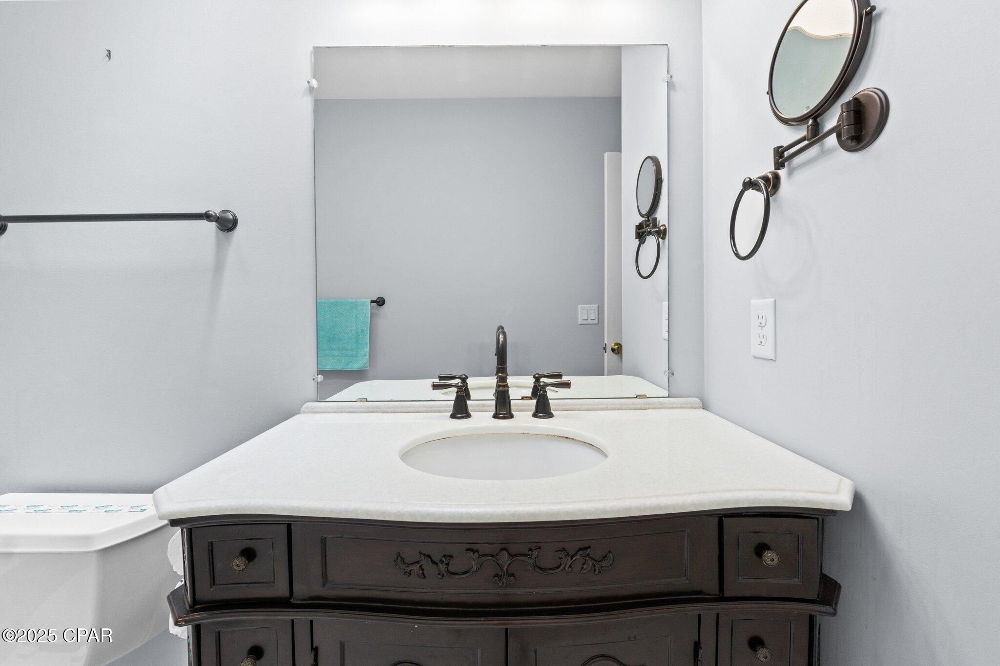 Sxqhhyjdjdje8cjjbkecew9bcjdosdtikbcjy5d5as4