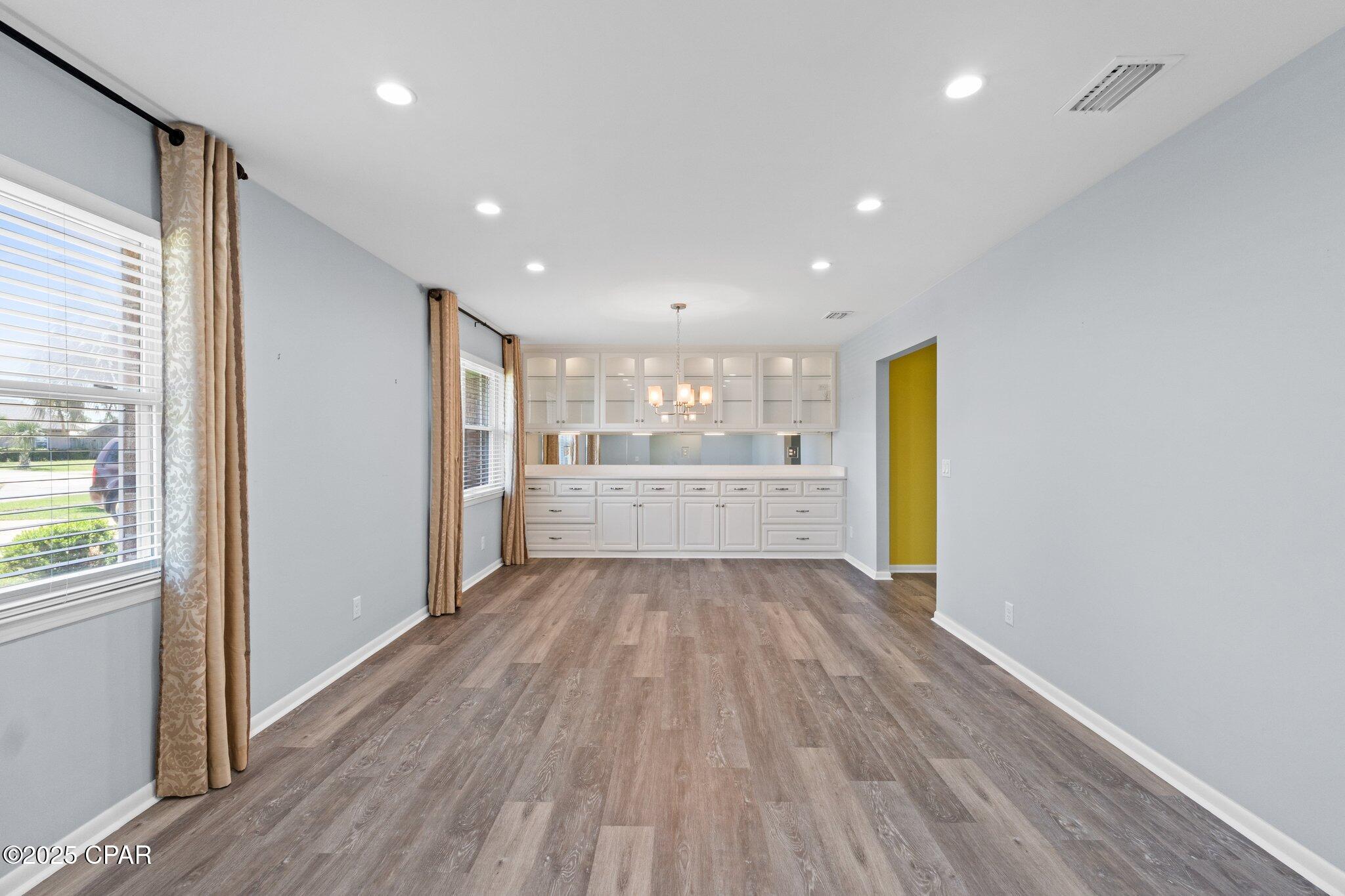 Phmhj_shavjf9hqhm7kfycncwk3ml8yn5sf1xb_cl18