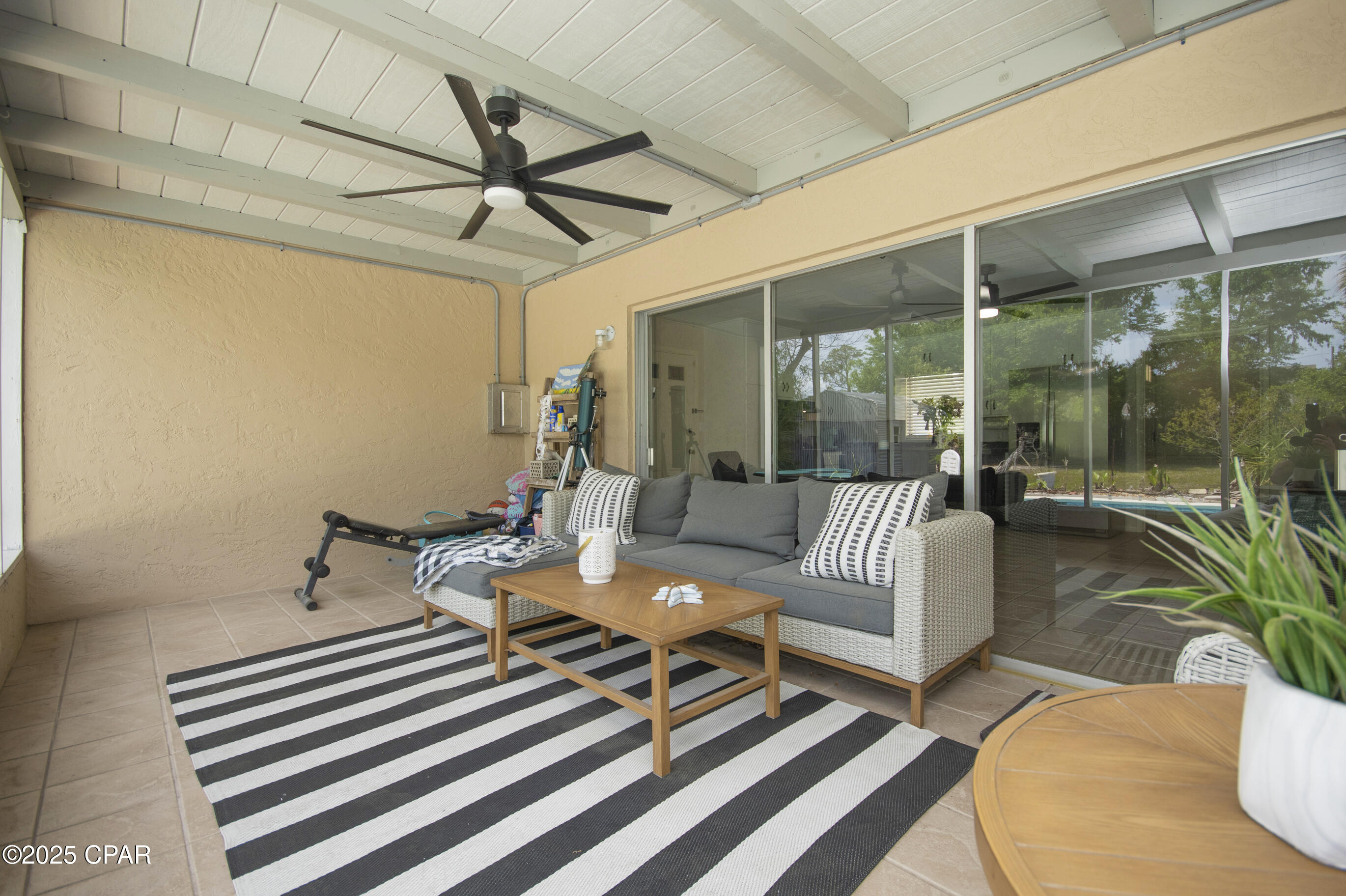 Fm1dginrkyyhu1rwys1azjioc8vli7xg2jaidrn 2fk