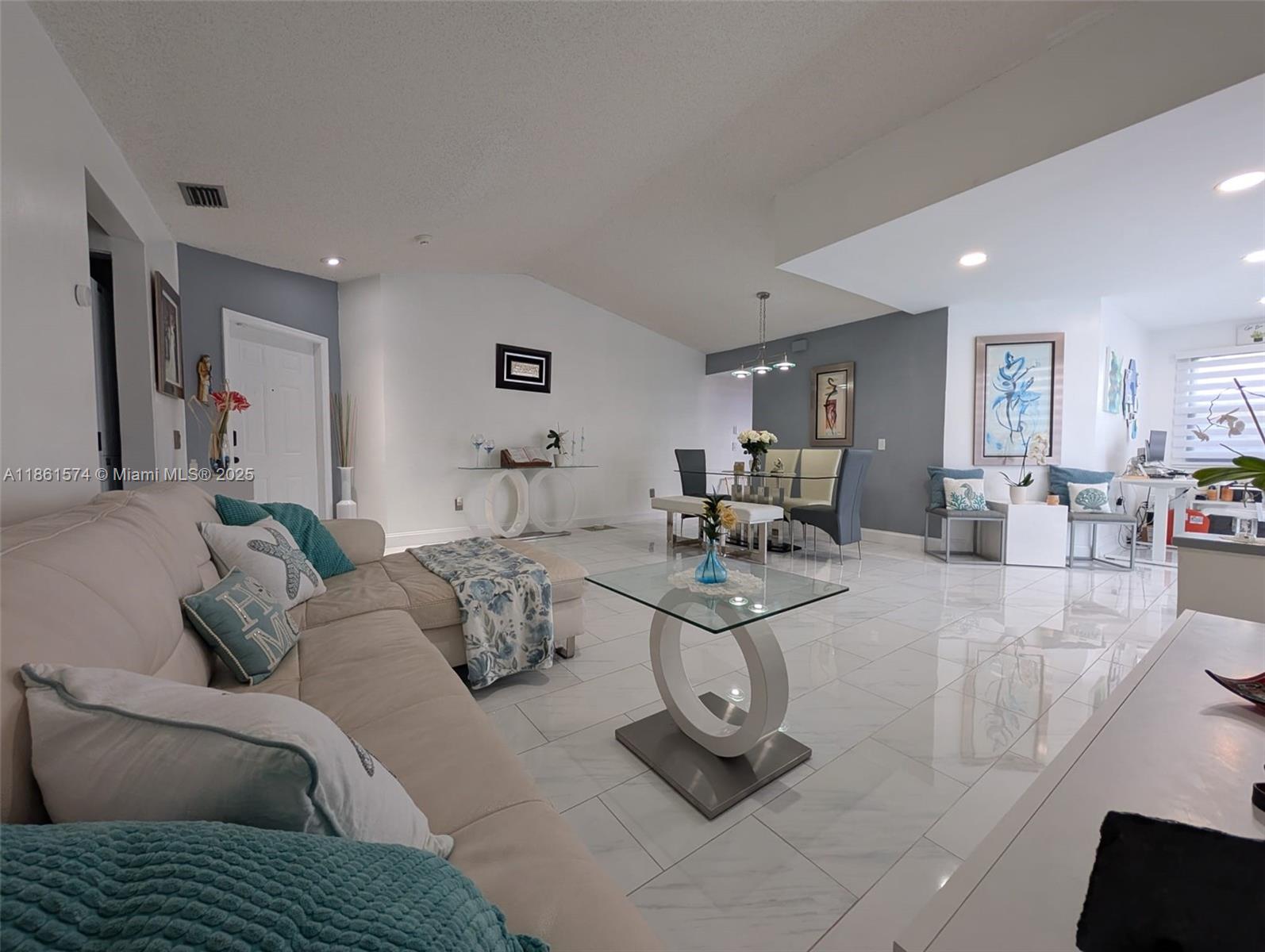 Property photo # 3