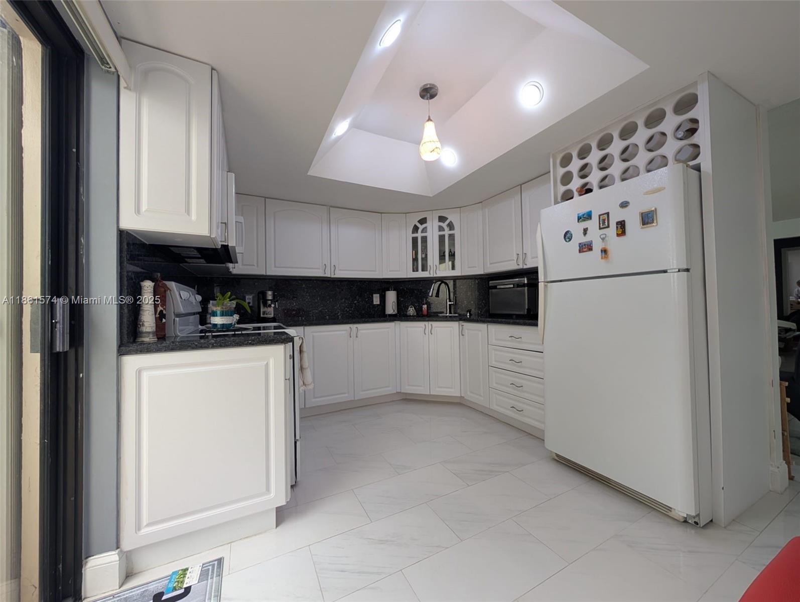 Property photo # 7