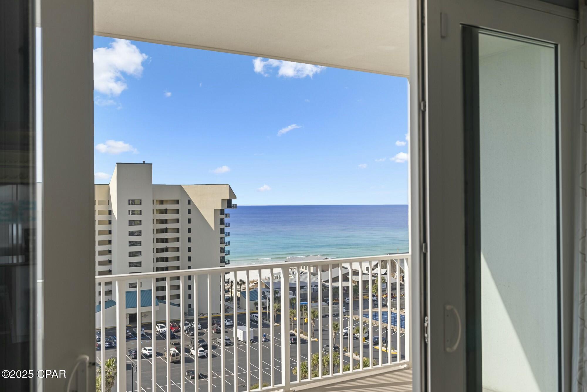 Image 11 For 9860 Thomas Drive 913