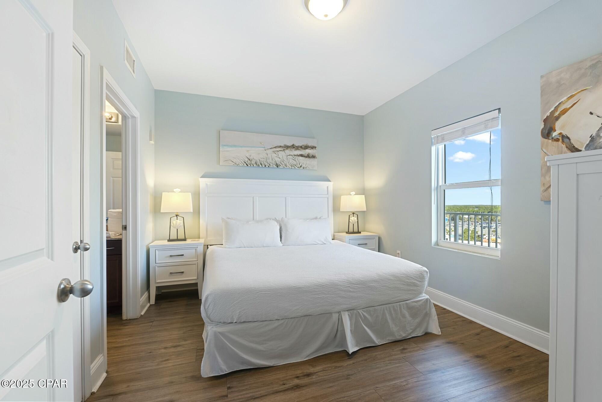 Image 12 For 9860 Thomas Drive 913