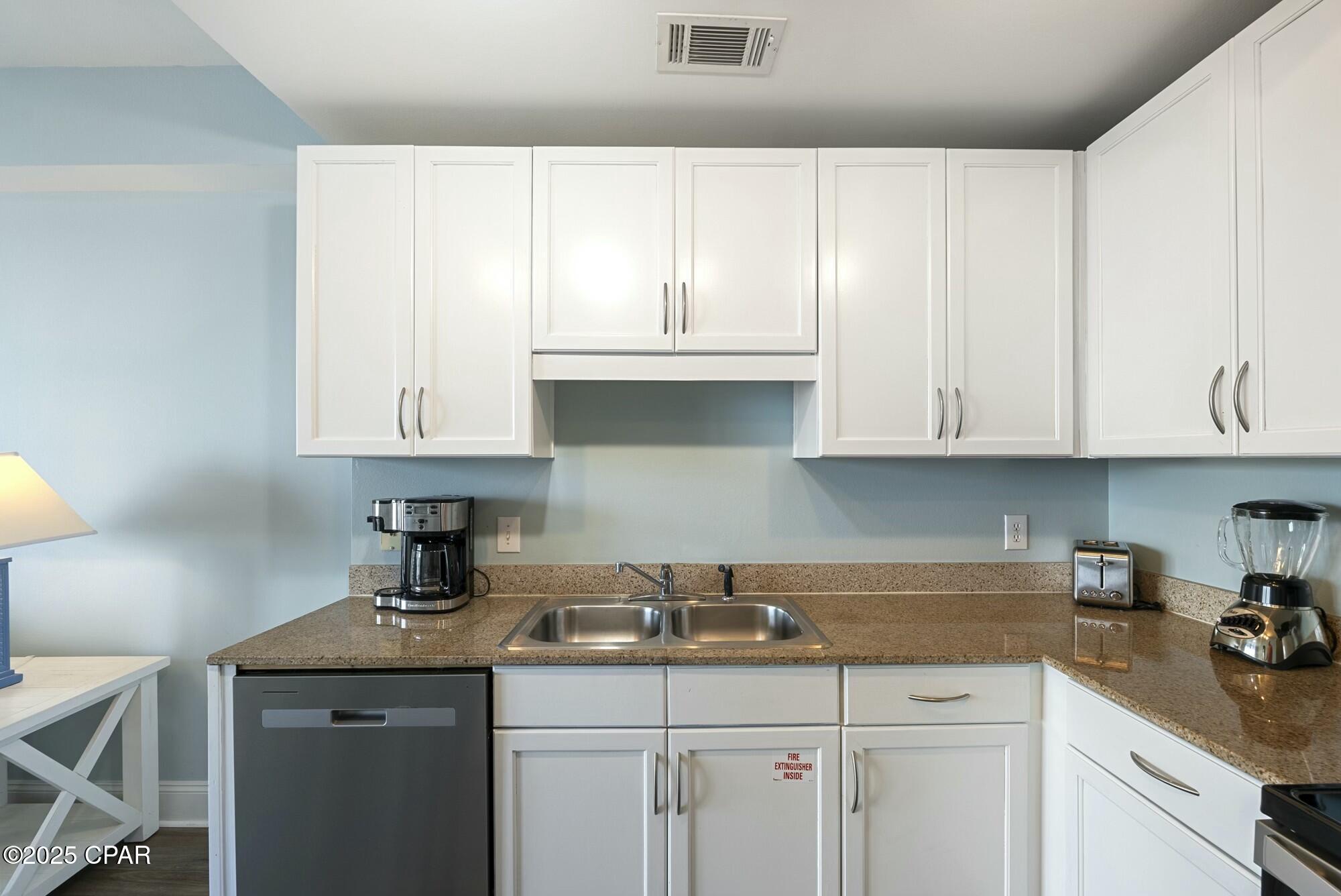 _erhluyl8spvftjdepqi_wzrb0jamstiofp9adtzpqo