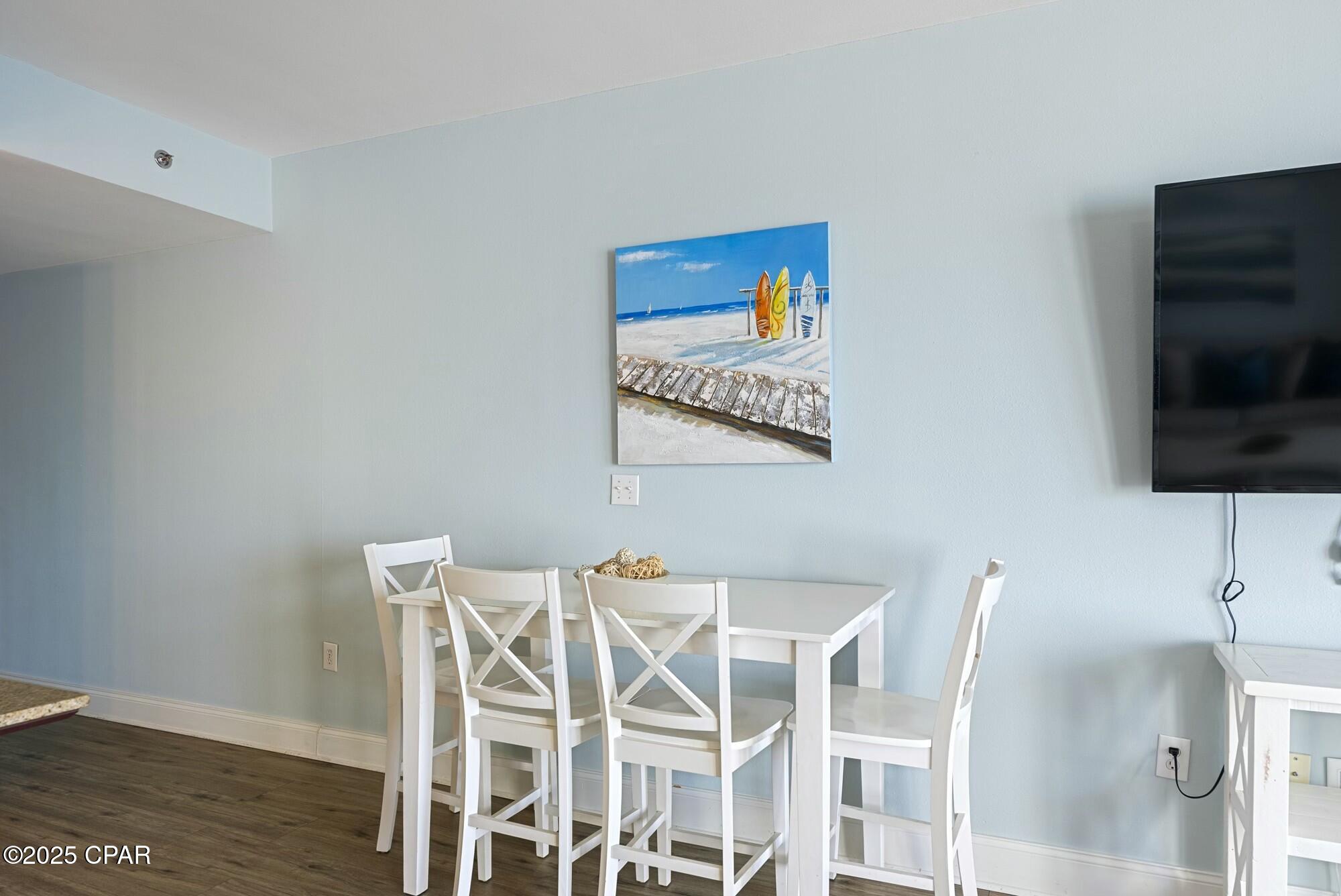 Image 8 For 9860 Thomas Drive 913