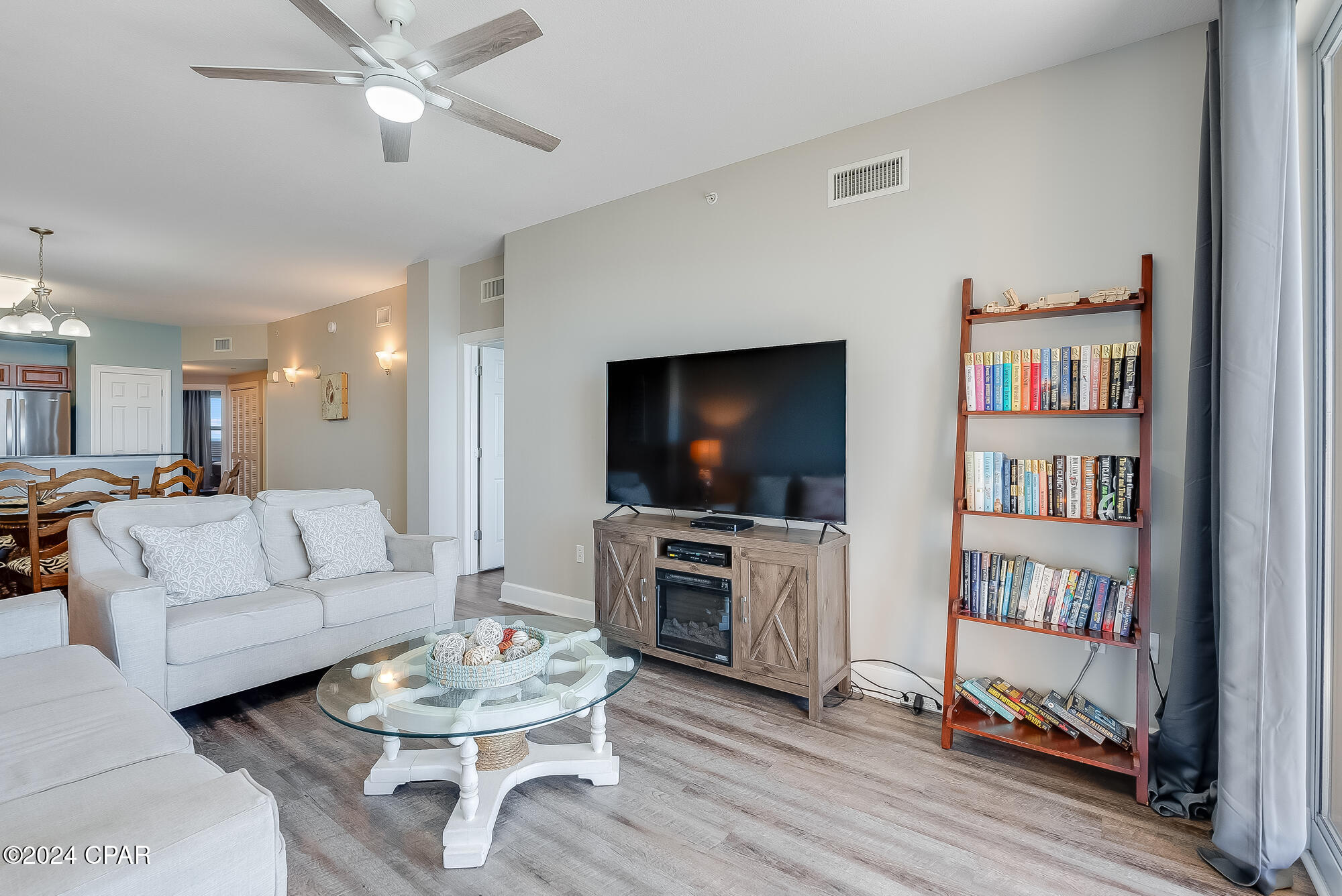 Qqfcdihw4lmv8cqyvunuy7skk7l_ho5hre1z7t0vbmc