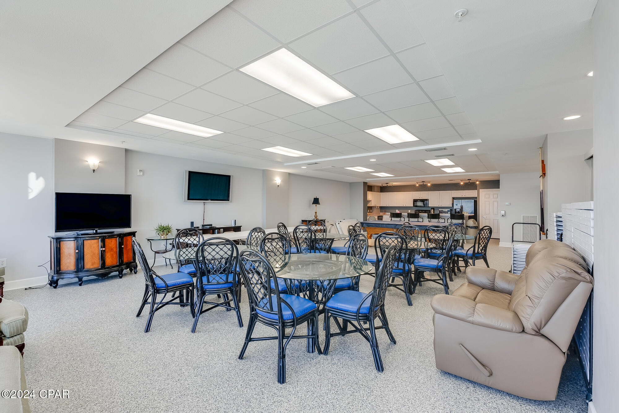 Btix_ryh2dub6agrcd R3h4ee7ogv5j5amavistuslg