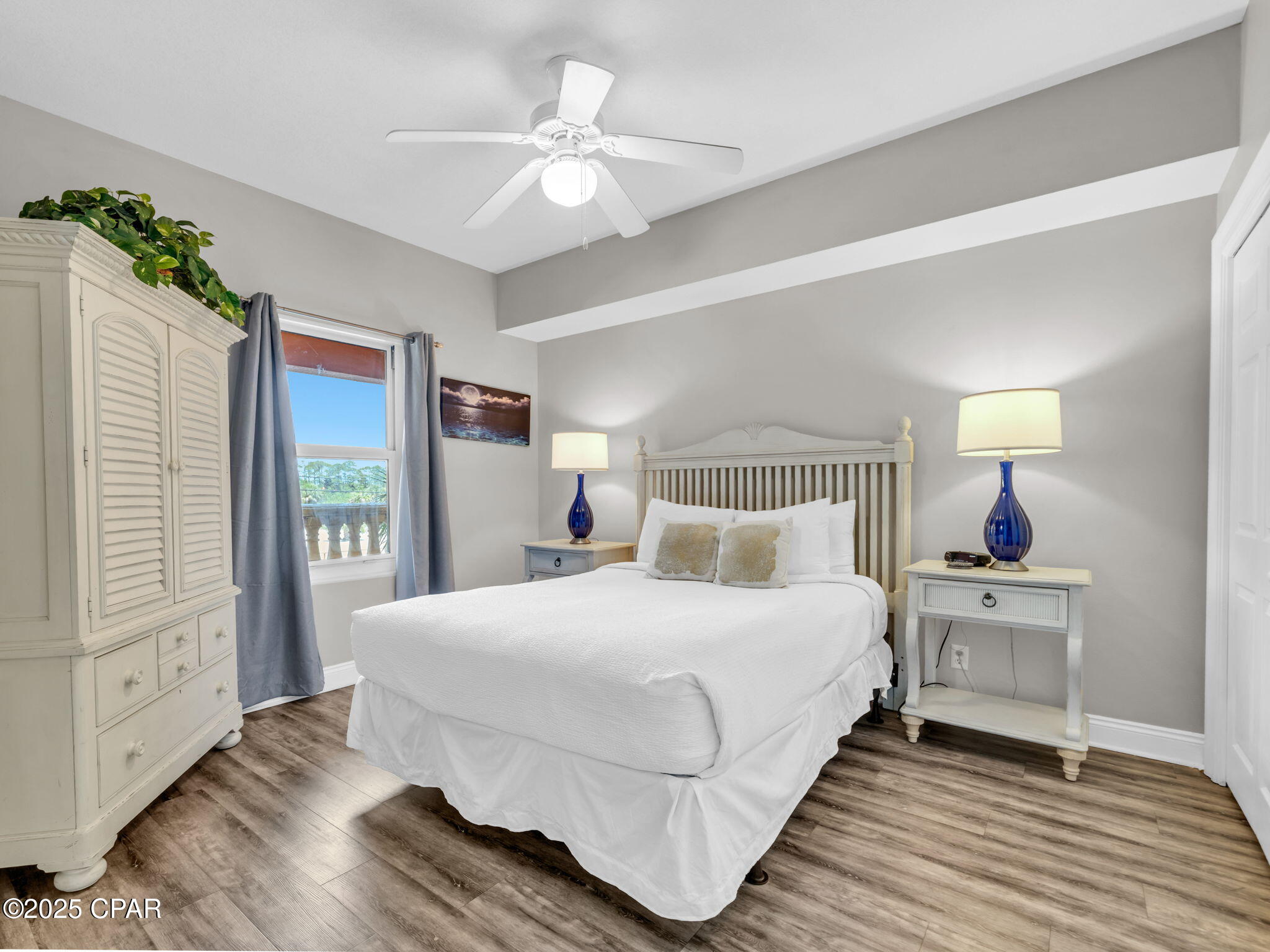 Image 21 For 15817 Front Beach Road 1-204