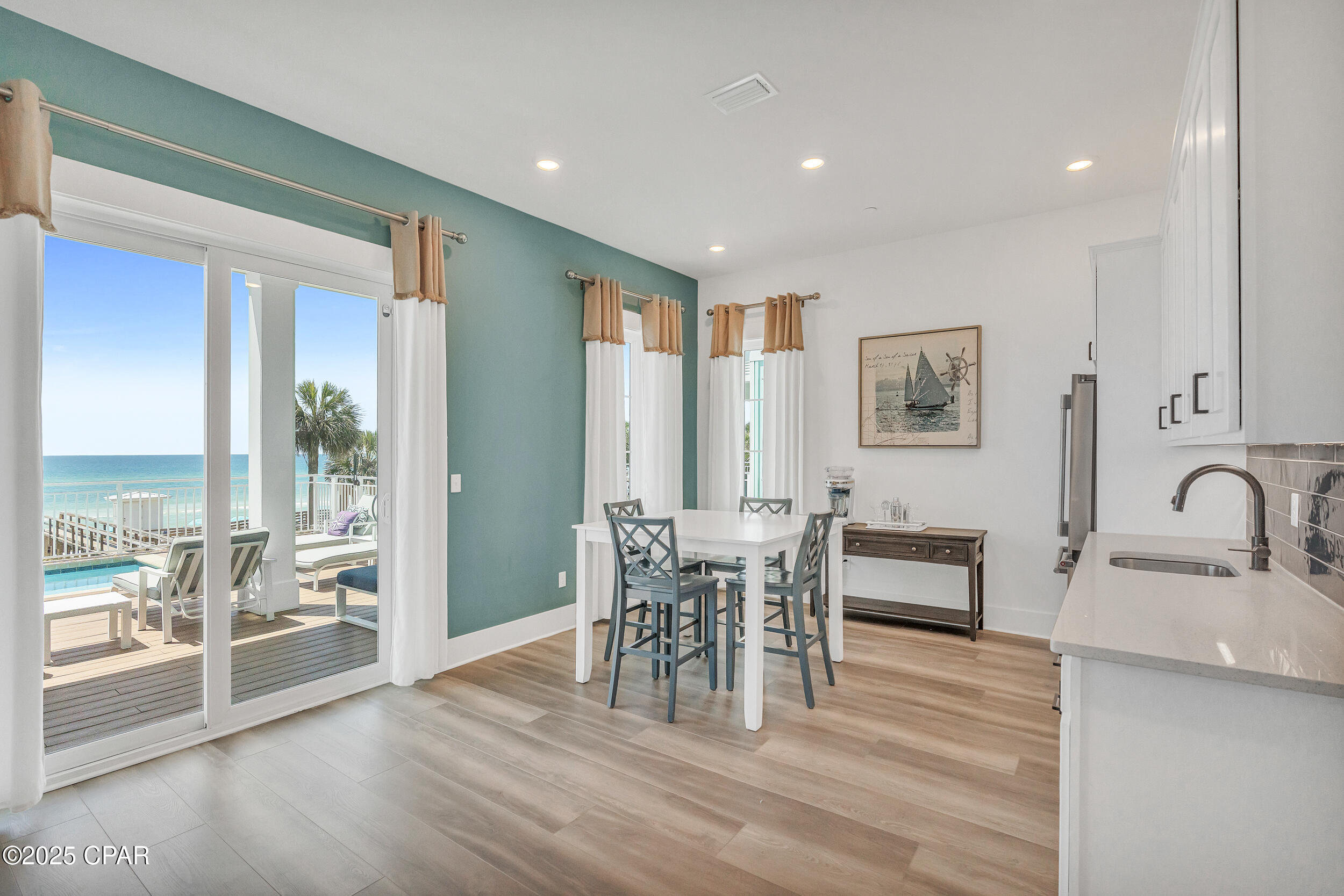 B_32b_m8viox8ffrhimicwnnfoyw2falqmalv X8e8q