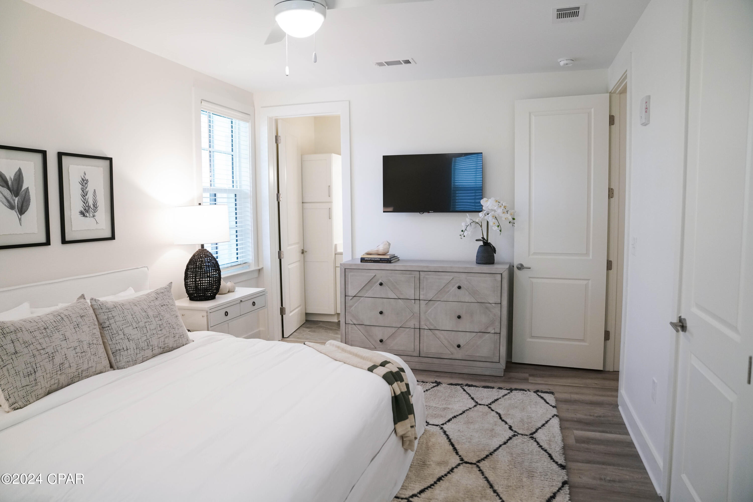 1awquogzyklqgv2_yn2tgtcr334d5w_twxw4n03bp3y