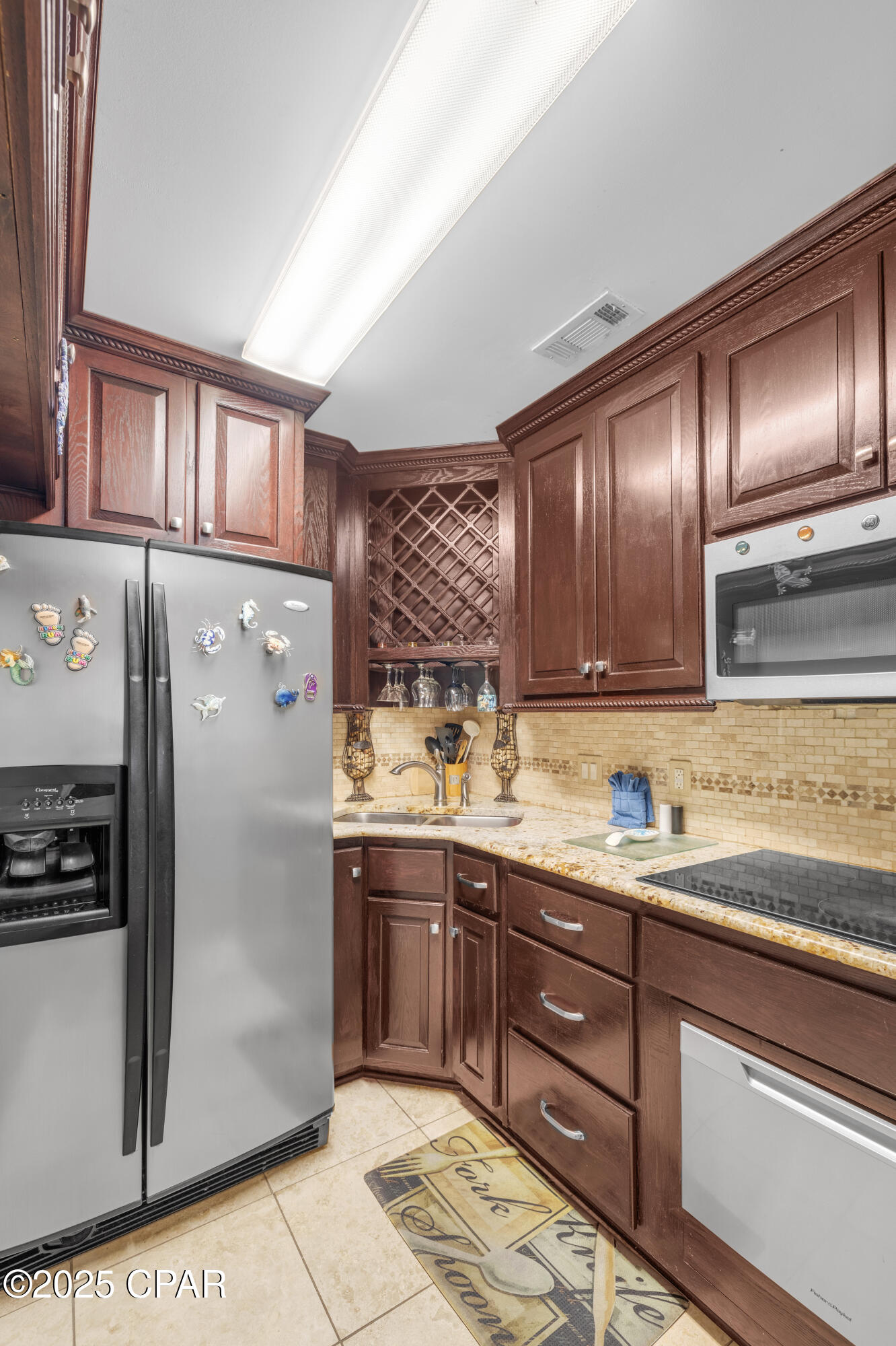 Iio6zsudygxyuvicbuk_xiyeig_vwbpdhpcwhlt9bmu