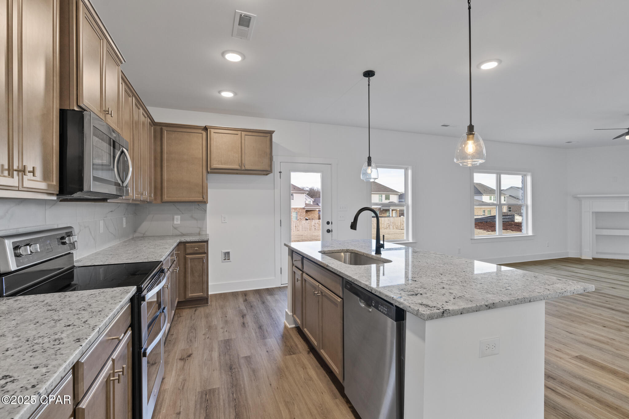 _a_zg1oj_xndv8ufvruql3n6_323mz9ttpt7p10jnoc