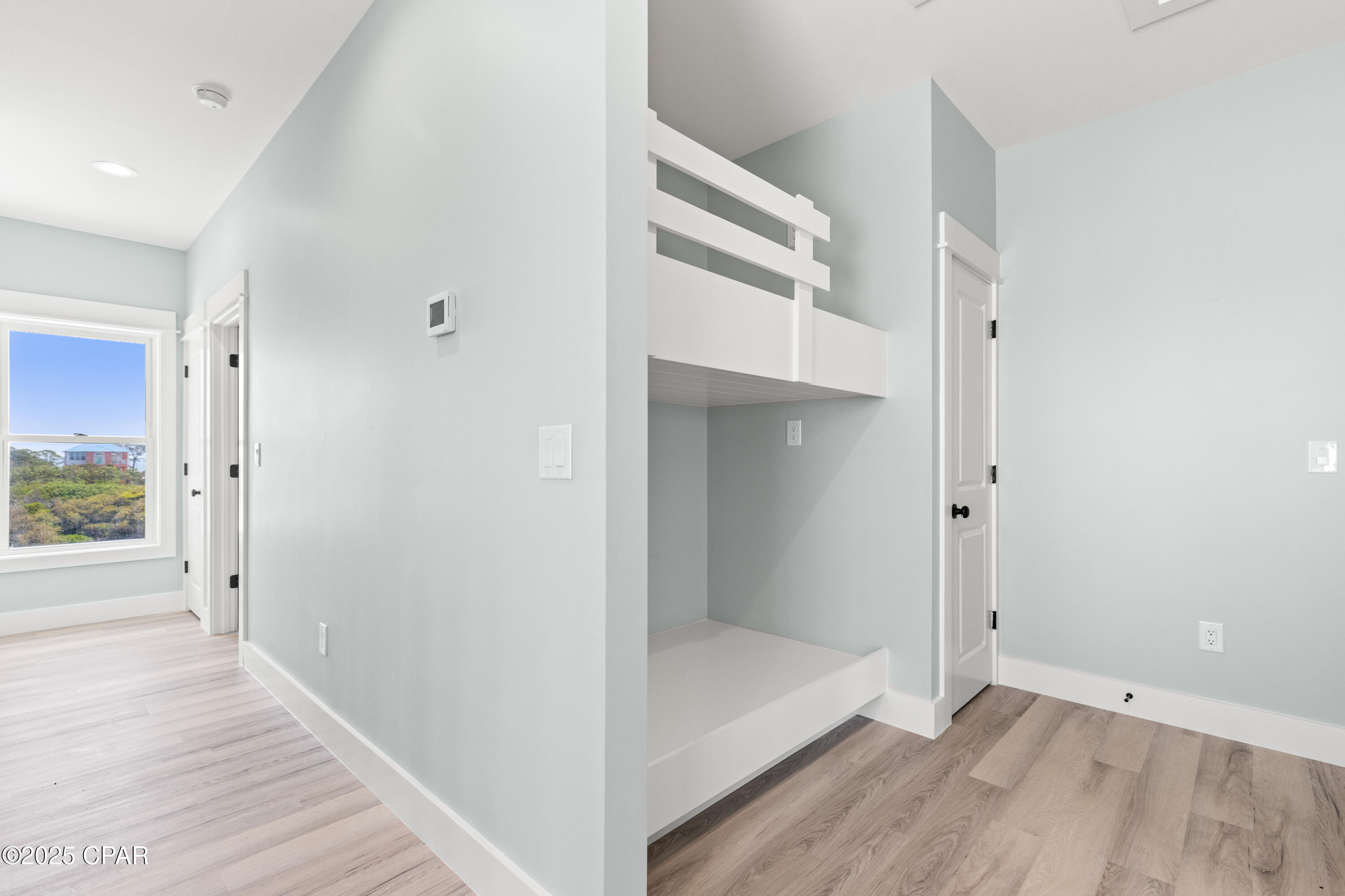 Vuheu55ei3bz4zvhyqmnscaddors9nfy9xt3vvja0xq