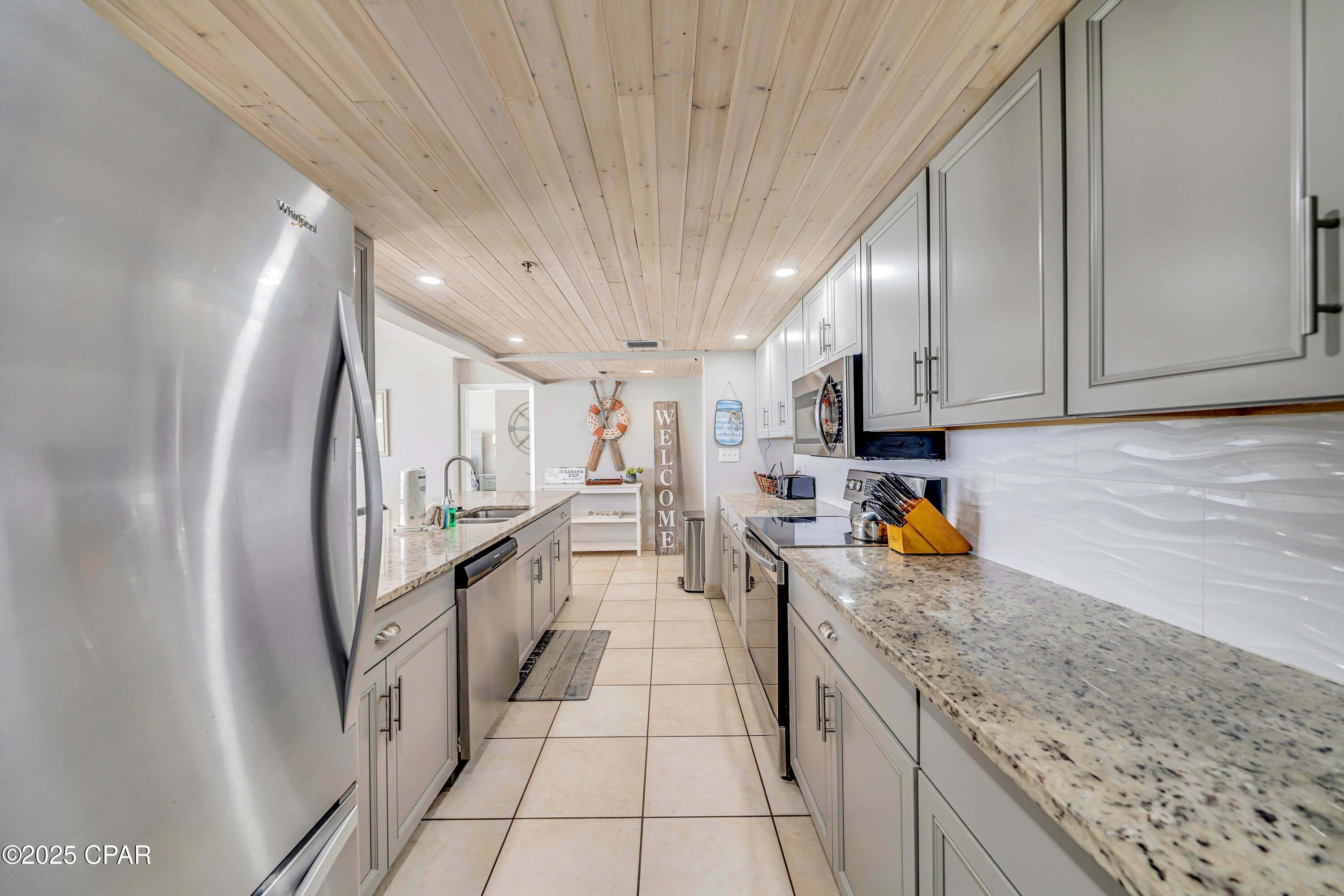 Ffqiqszrq1bwhlfphjmhuy21njhwkrj2aeeoujeog1g