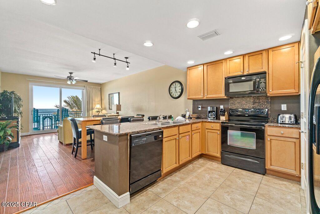 5f8g3xmgq_b6dwzns6xgrofflyf1iggt513zxfv1zxq