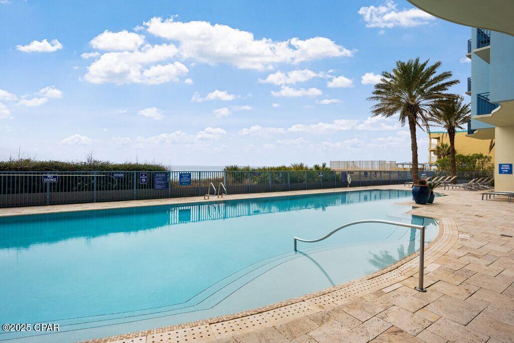 Rbh3dltfammcnyhoz6bezkrwbmijfkhh3bubeu Ga_a