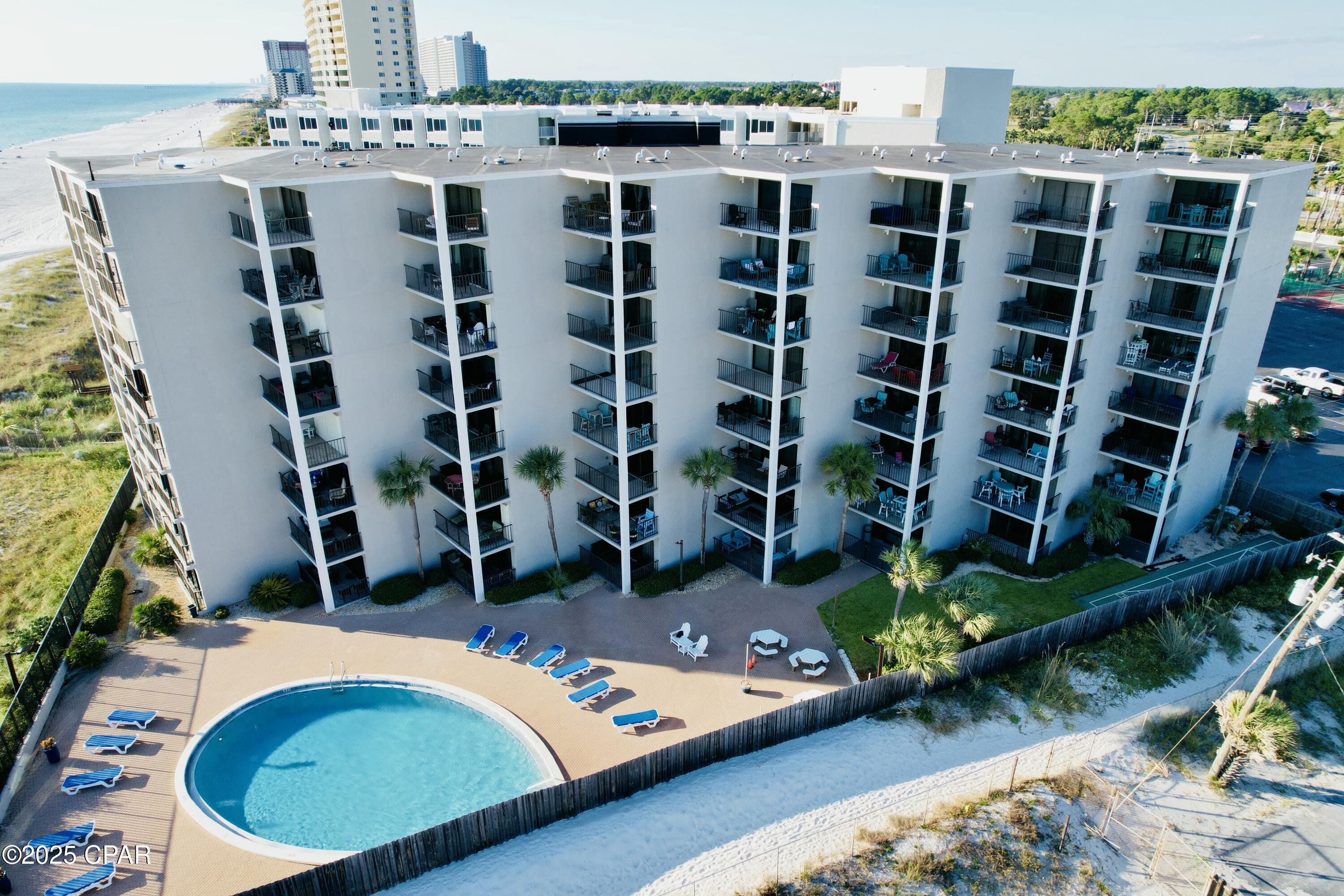 Image 28 For 8815 Thomas  305