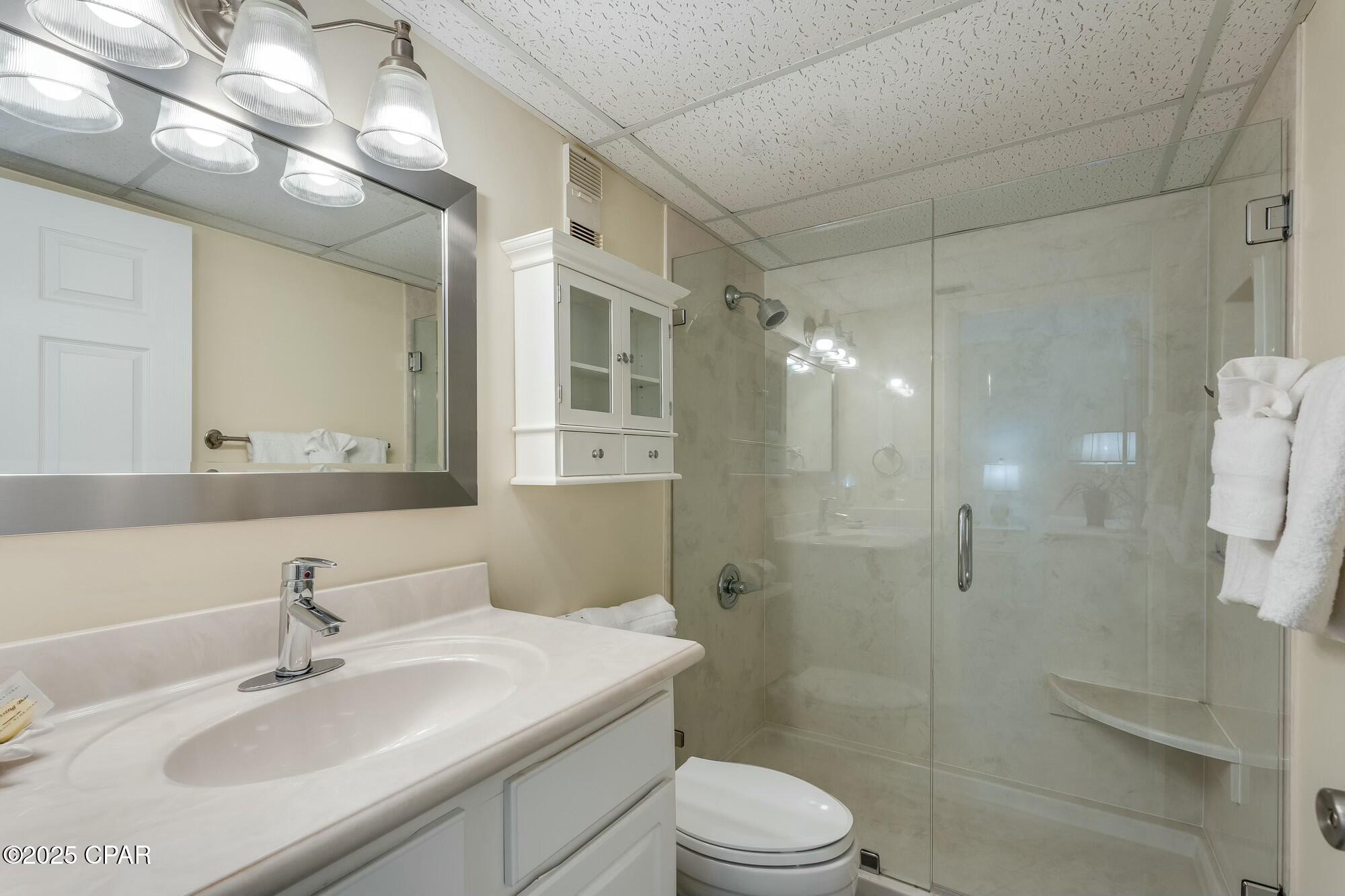 Rzfwsshv8ur9bmeyizntuafu7ki3gm8ytux Jp Hgdc