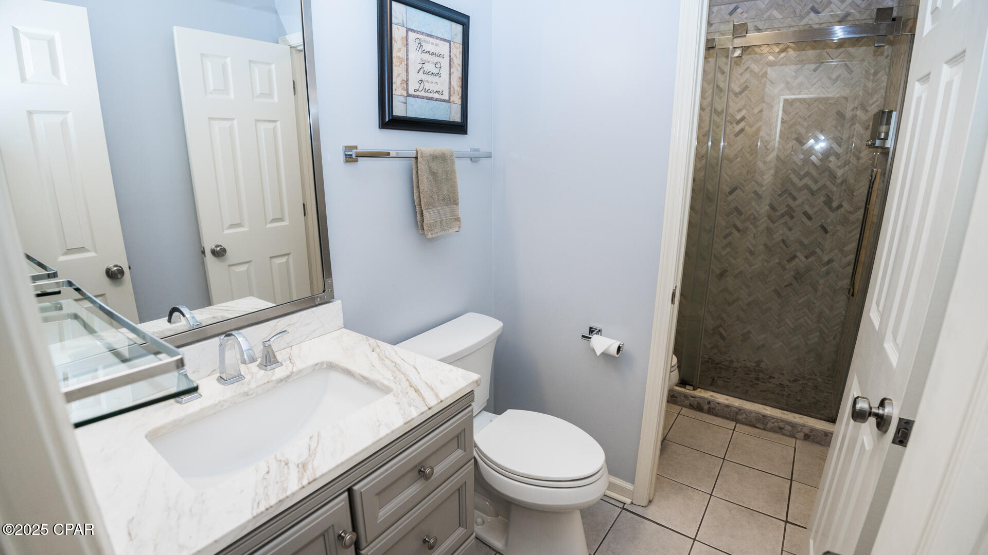 Image 13 For 17462 Front Beach  60202