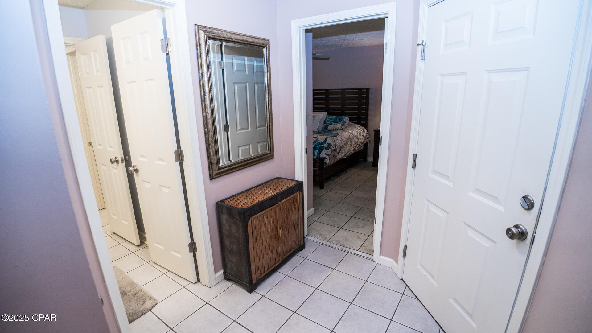 Image 25 For 17462 Front Beach  60202