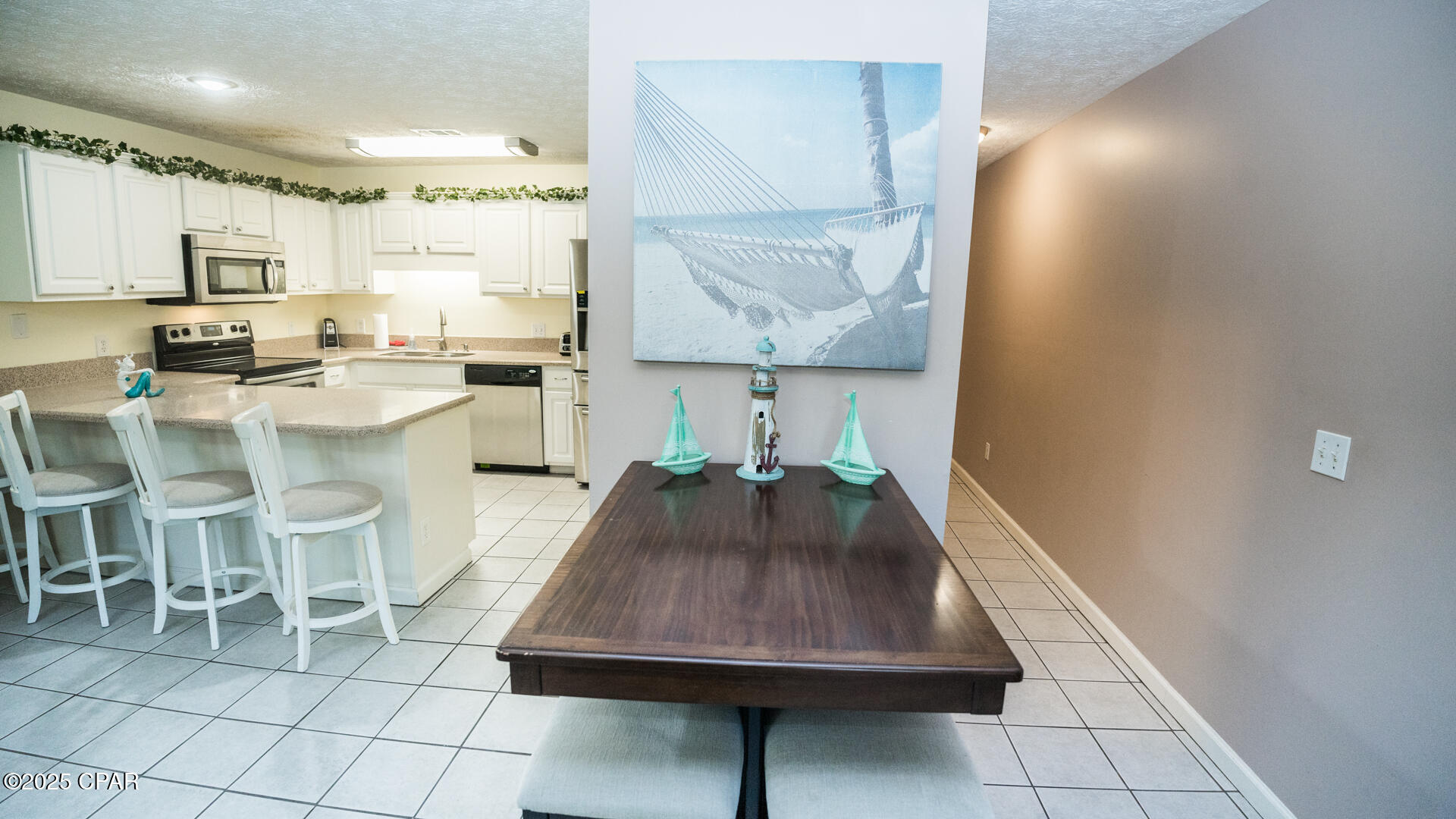 Image 26 For 17462 Front Beach  60202