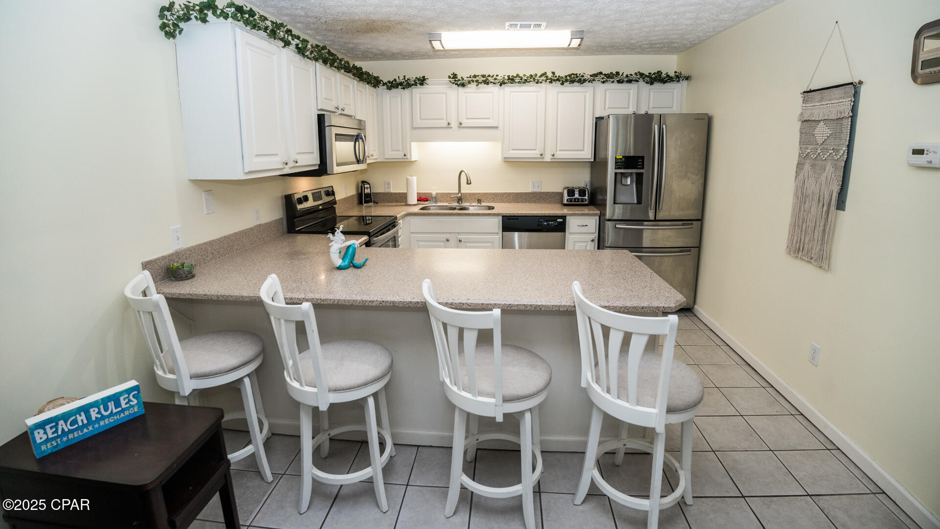 Image 7 For 17462 Front Beach  60202