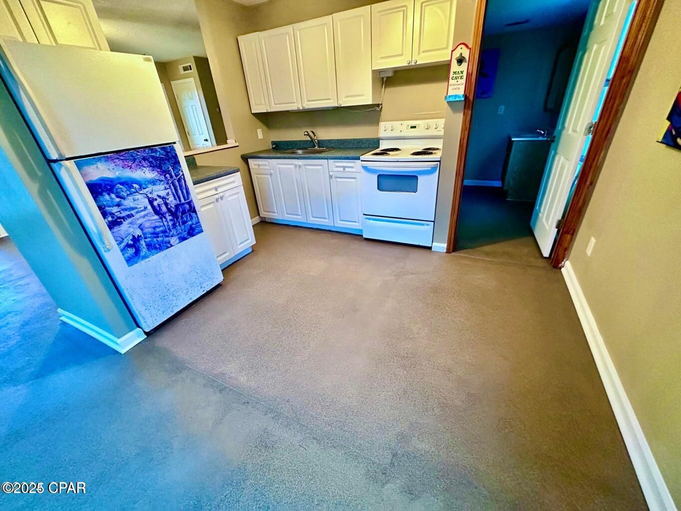 Tlvafp6r9in4sqgvrpfpc7hfi G6iuxlchkcg4abdic