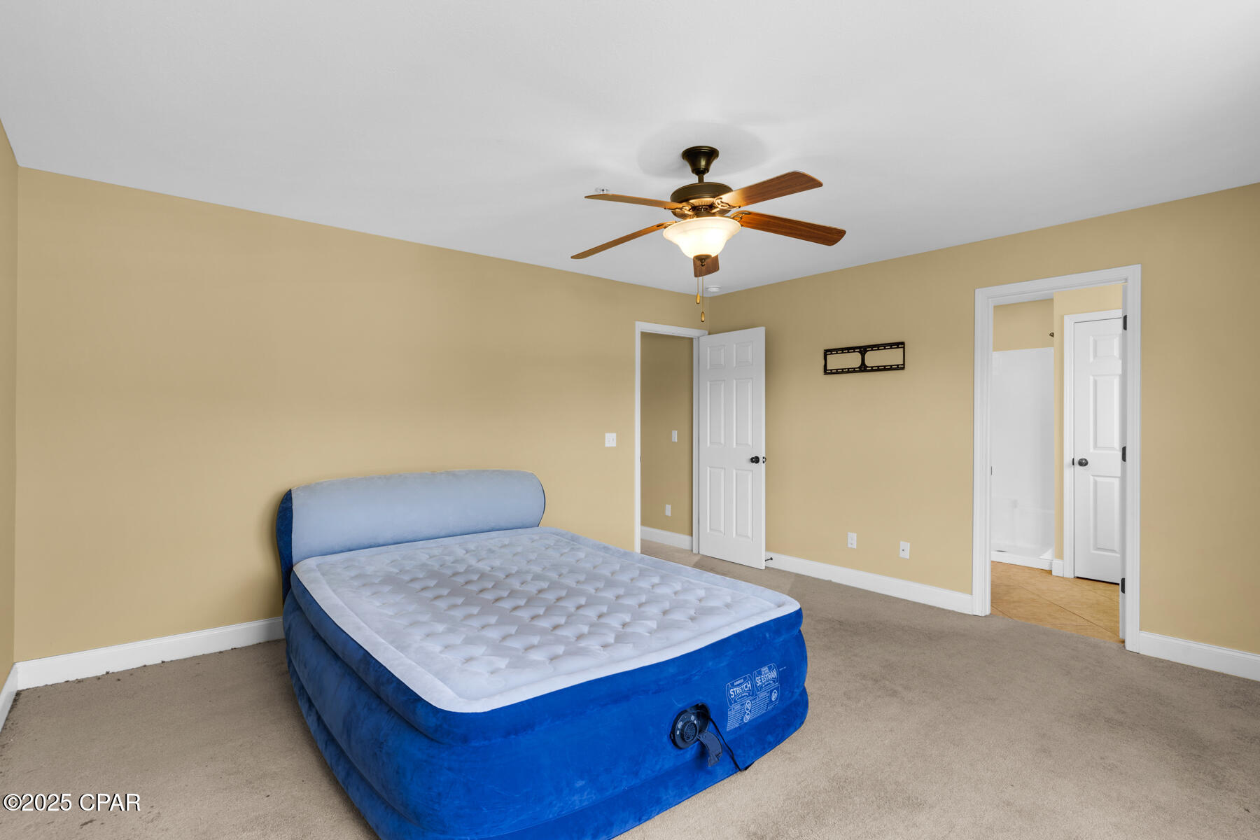 0_3bbpd5yonhwm9cvdta4mkmvqyuwfekxxc3zw5m1im