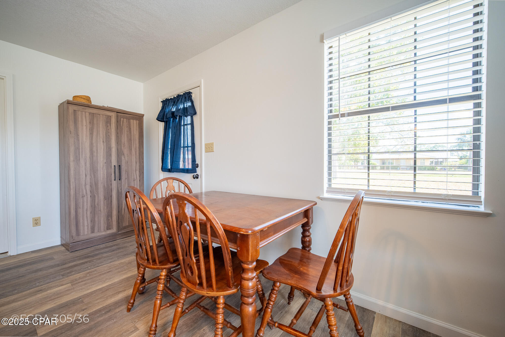 U1bzcrhbjnreiiipdumc Icz3nwdo6st20hxcf8yiim