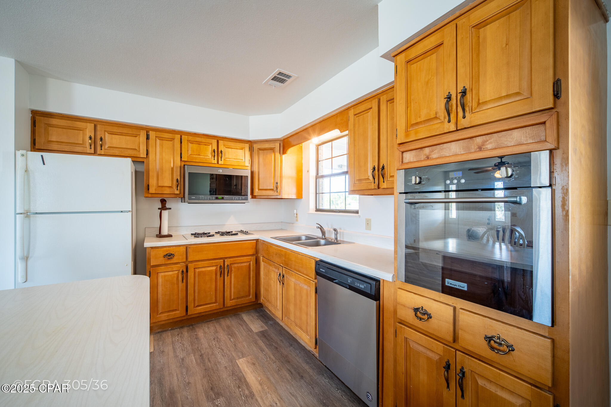 Tth6ni6k E4rdvdcte9pp612o6e8tzp9vaj6t6kpmly