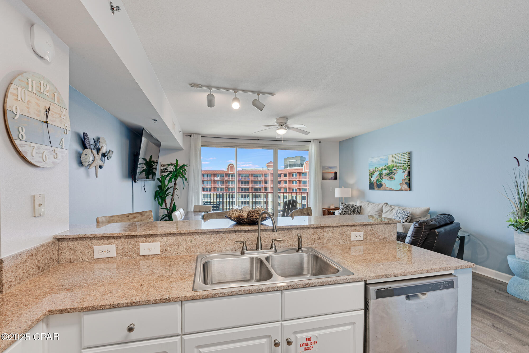 Image 15 For 9900 Thomas Drive 2226